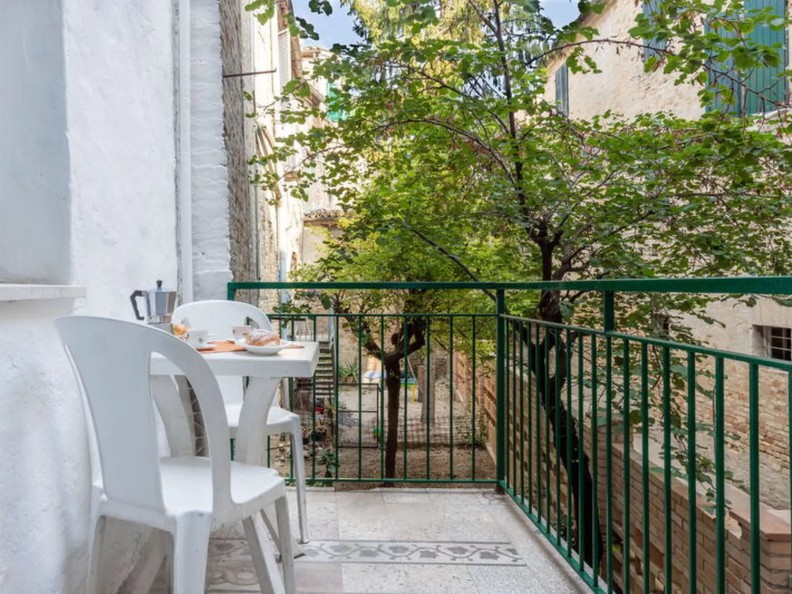 Falleroni Apartment - Buiten