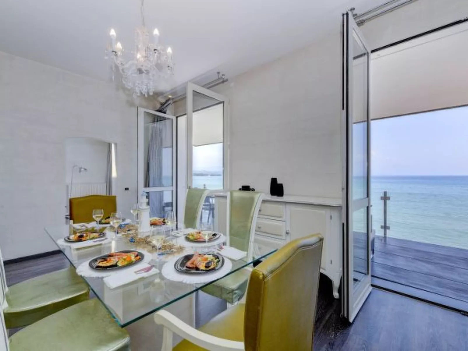 DesenzanoLoft Villa Meraviglia am See - Image-tags.info