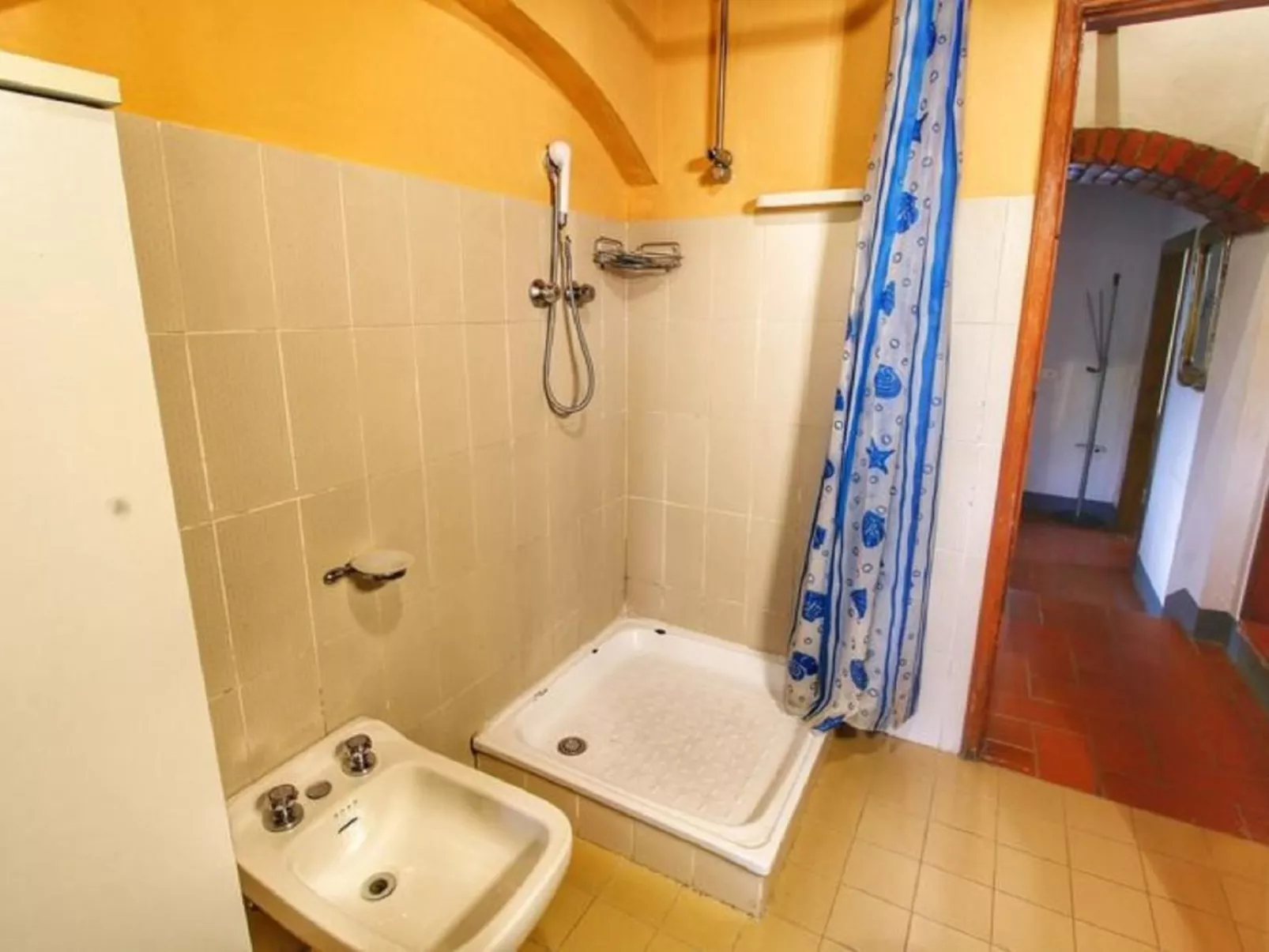 Le Corniole mit Pool, Jacuzzi und Grill - Image-tags.info