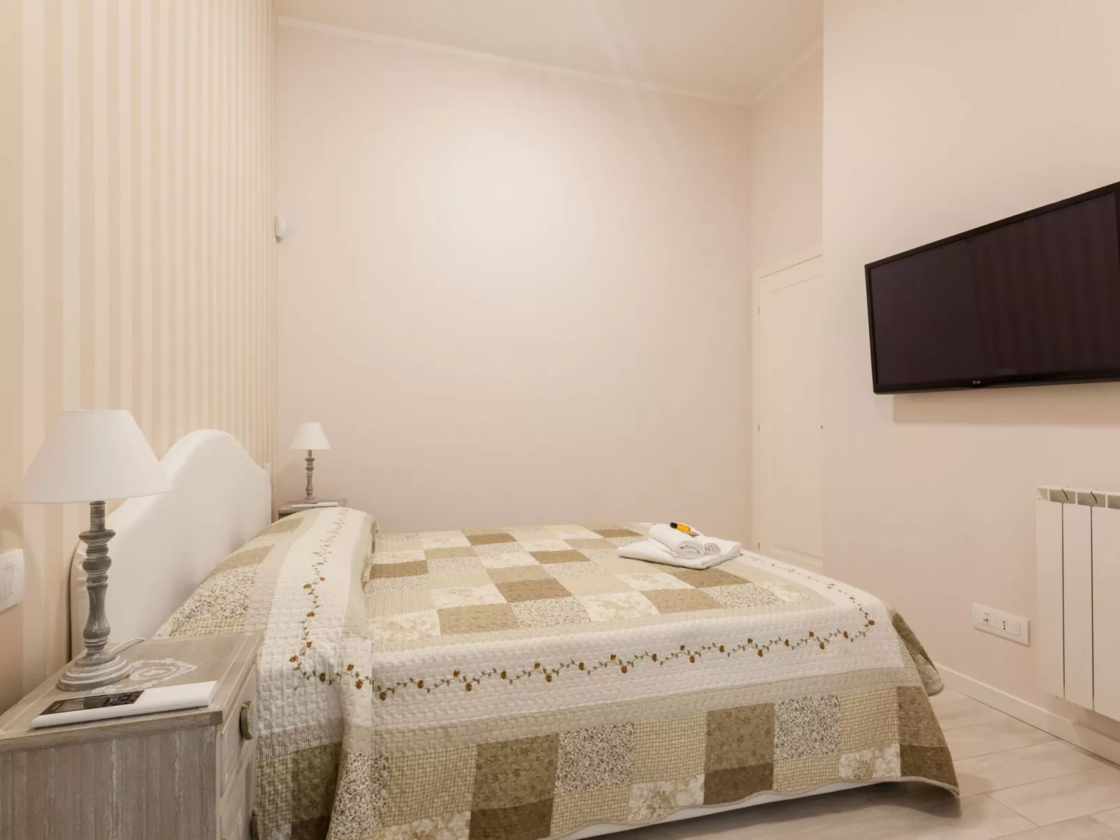 Drei Wohnungen in der Nähe des Vatikans - Prati, Rom - Binnen