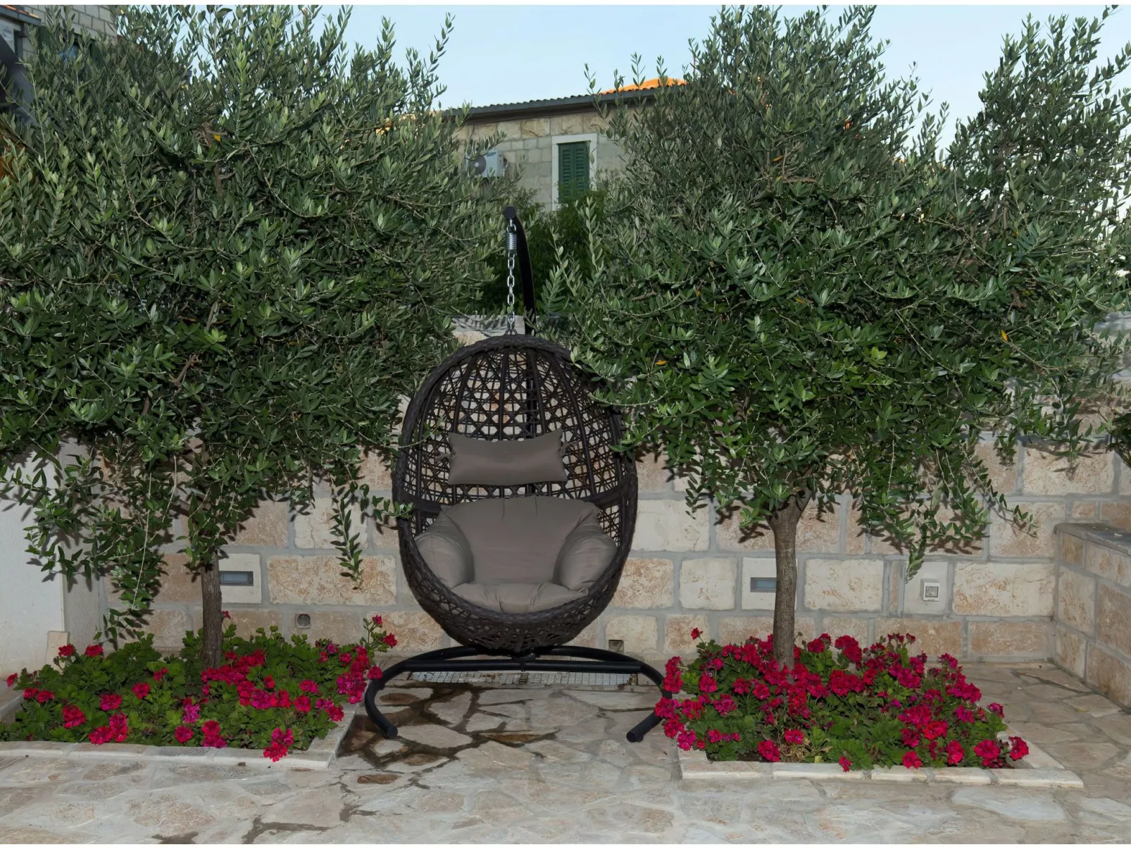 Haus in Mravince mit Whirlpool und Garten - Image-tags.info