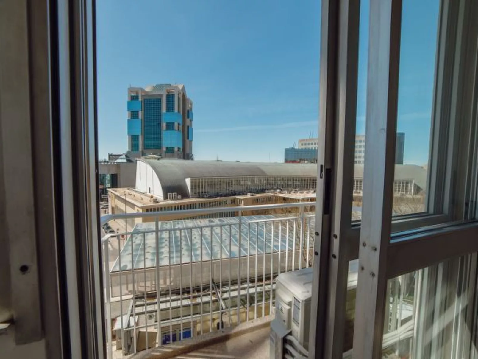 GRAND APARTMENT MERCADO BOM SUCESSO by VACATIONY - Binnen