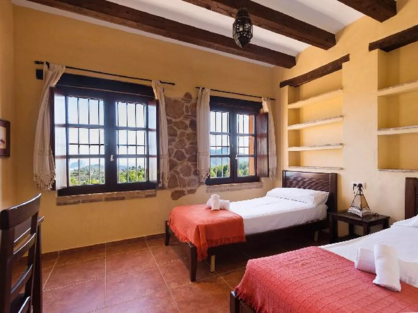 Villa Paraiso - PlusHolidays - Image-tags.info