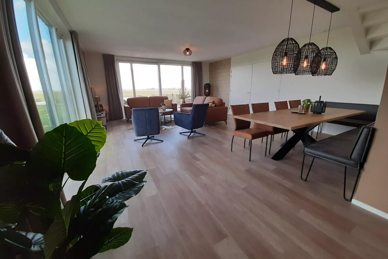 Friese Villa 3 in Leons-Woonkamer