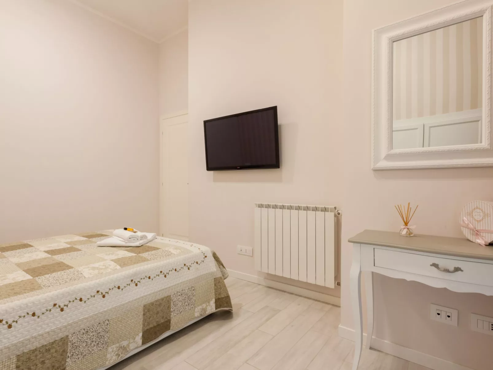 Drei Wohnungen in der Nähe des Vatikans - Prati, Rom - Binnen