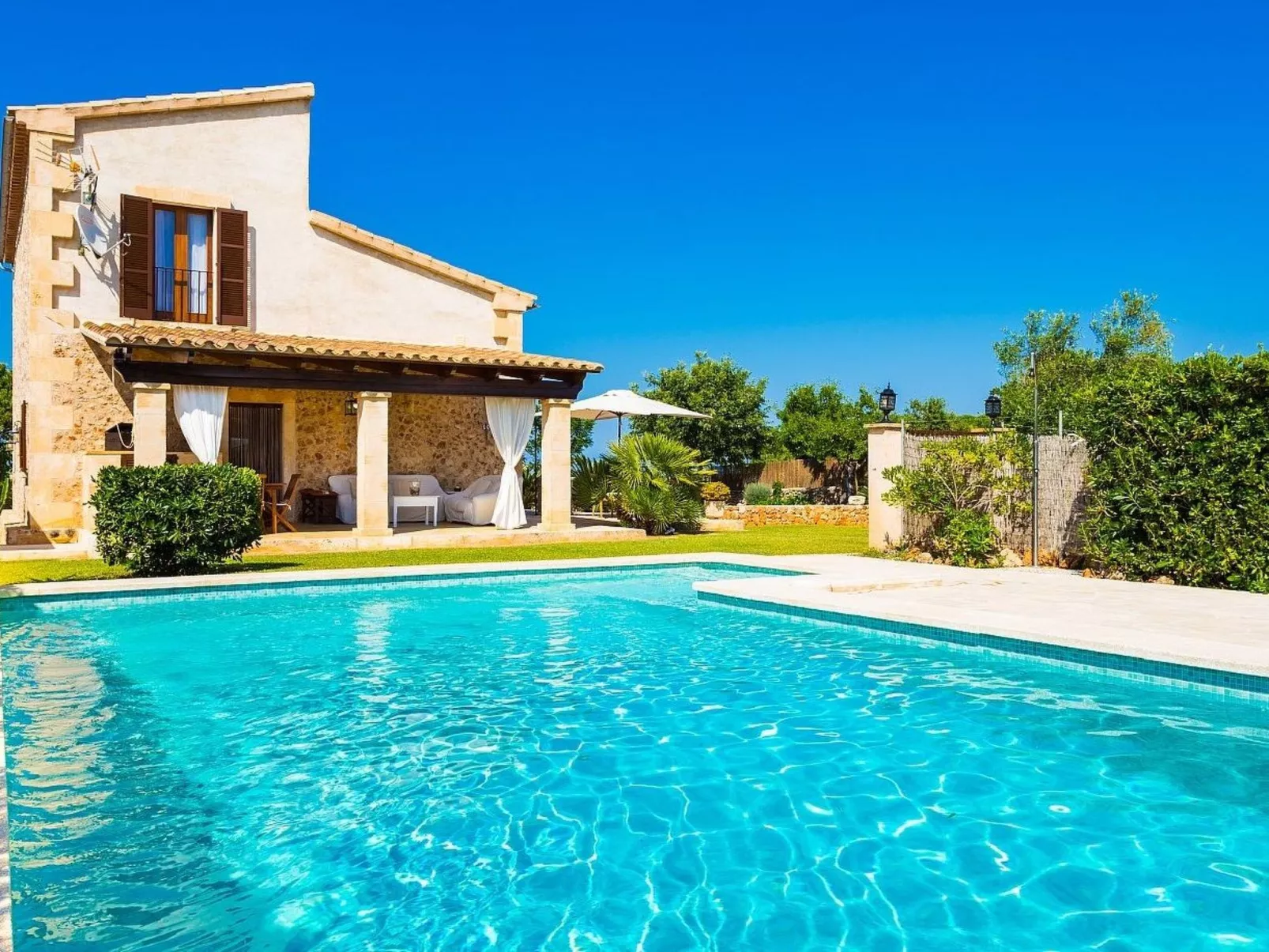 Finca 'Villa Carritx - Buiten