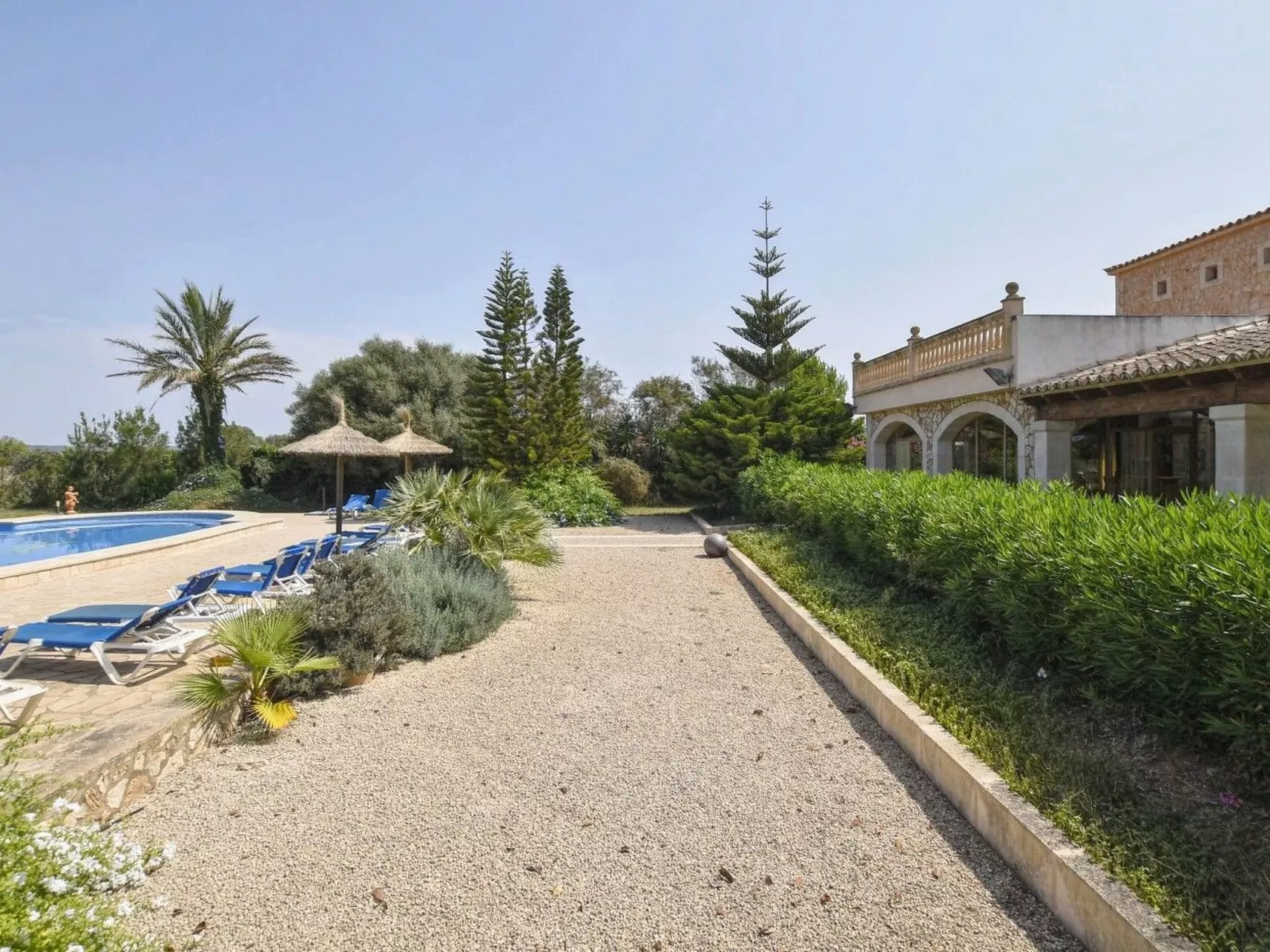 In Campos mit Privatem Pool - Buiten