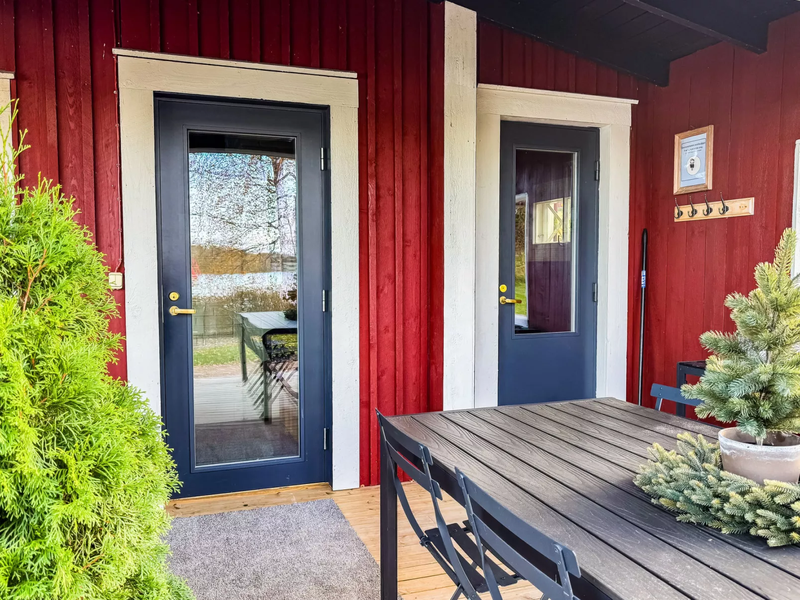 Peltosirkku - Binnen