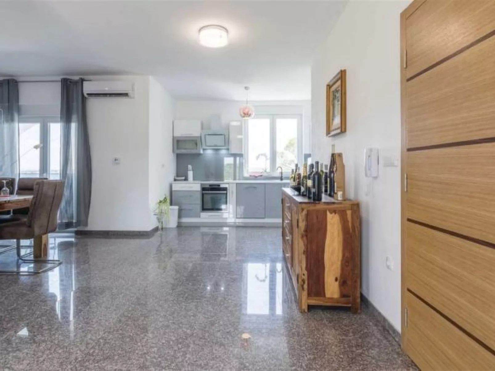 Villa Panorama with rooftop pool - Image-tags.info