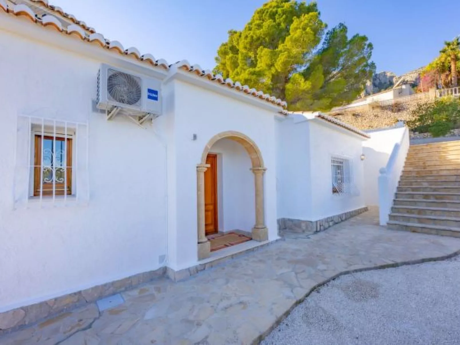 Villa Lehman - PlusHolidays - Image-tags.info