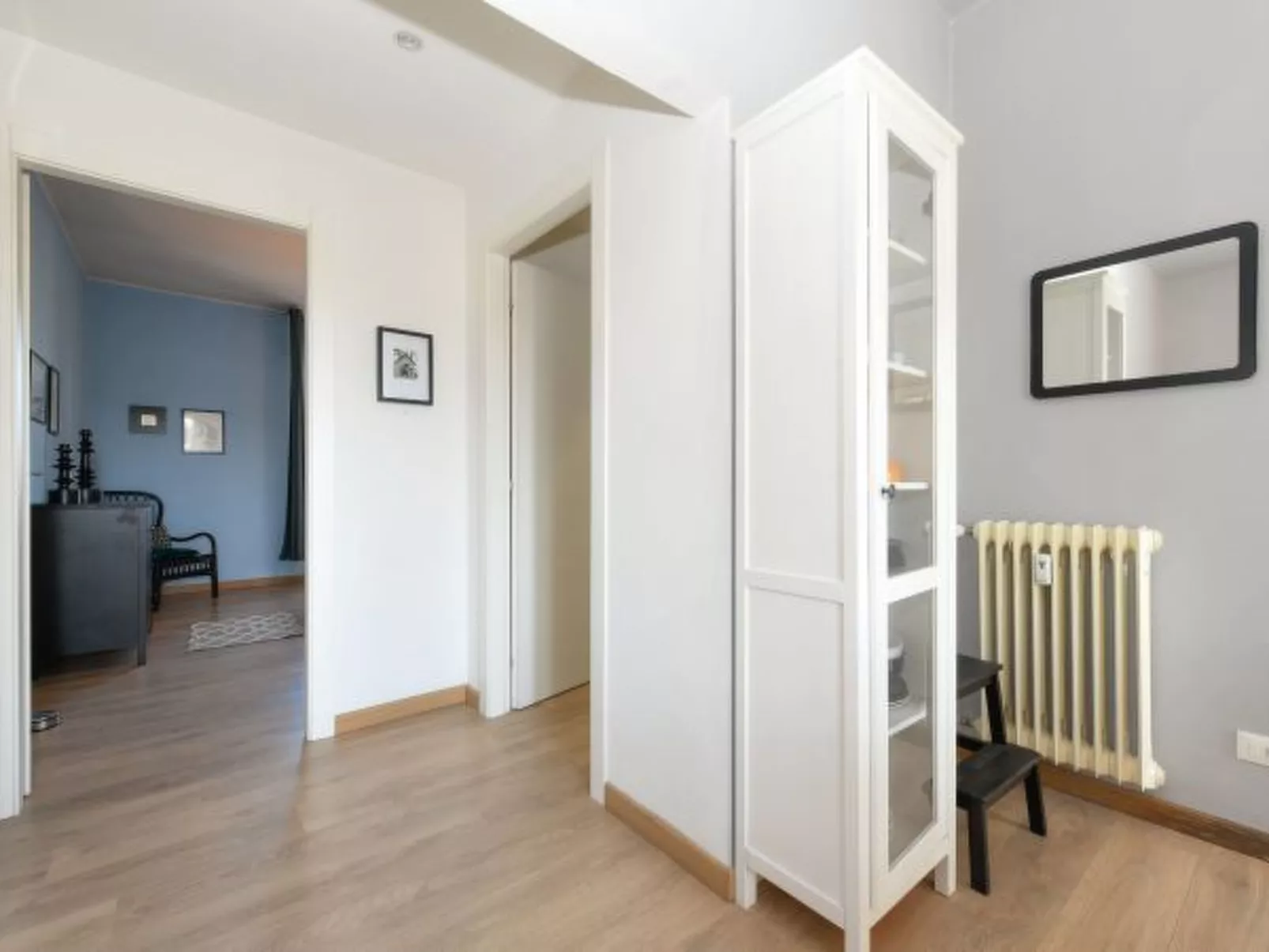 Desenzanoloft Smiling - Image-tags.info