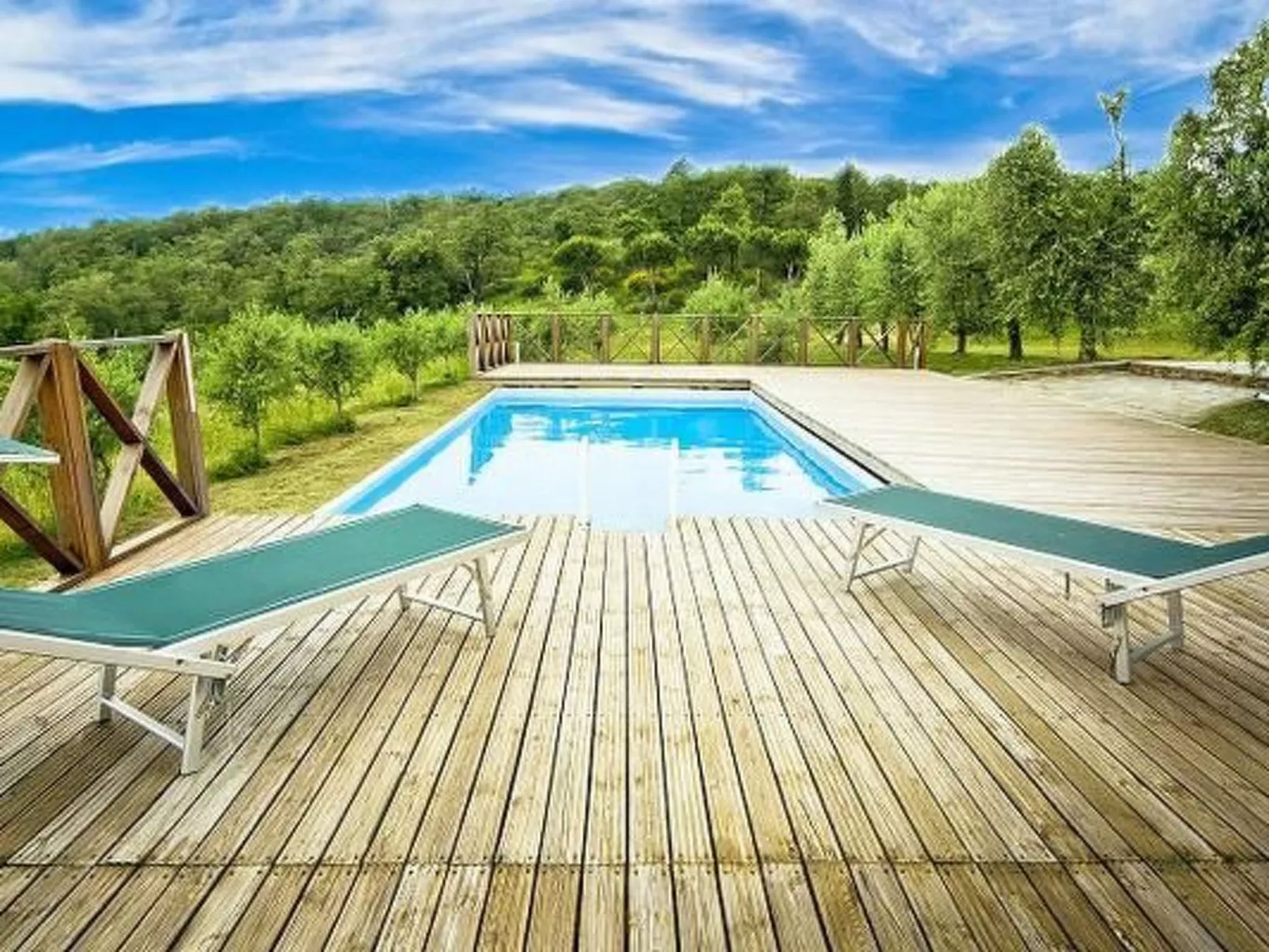 Le Corniole mit Pool, Jacuzzi und Grill - Image-tags.info
