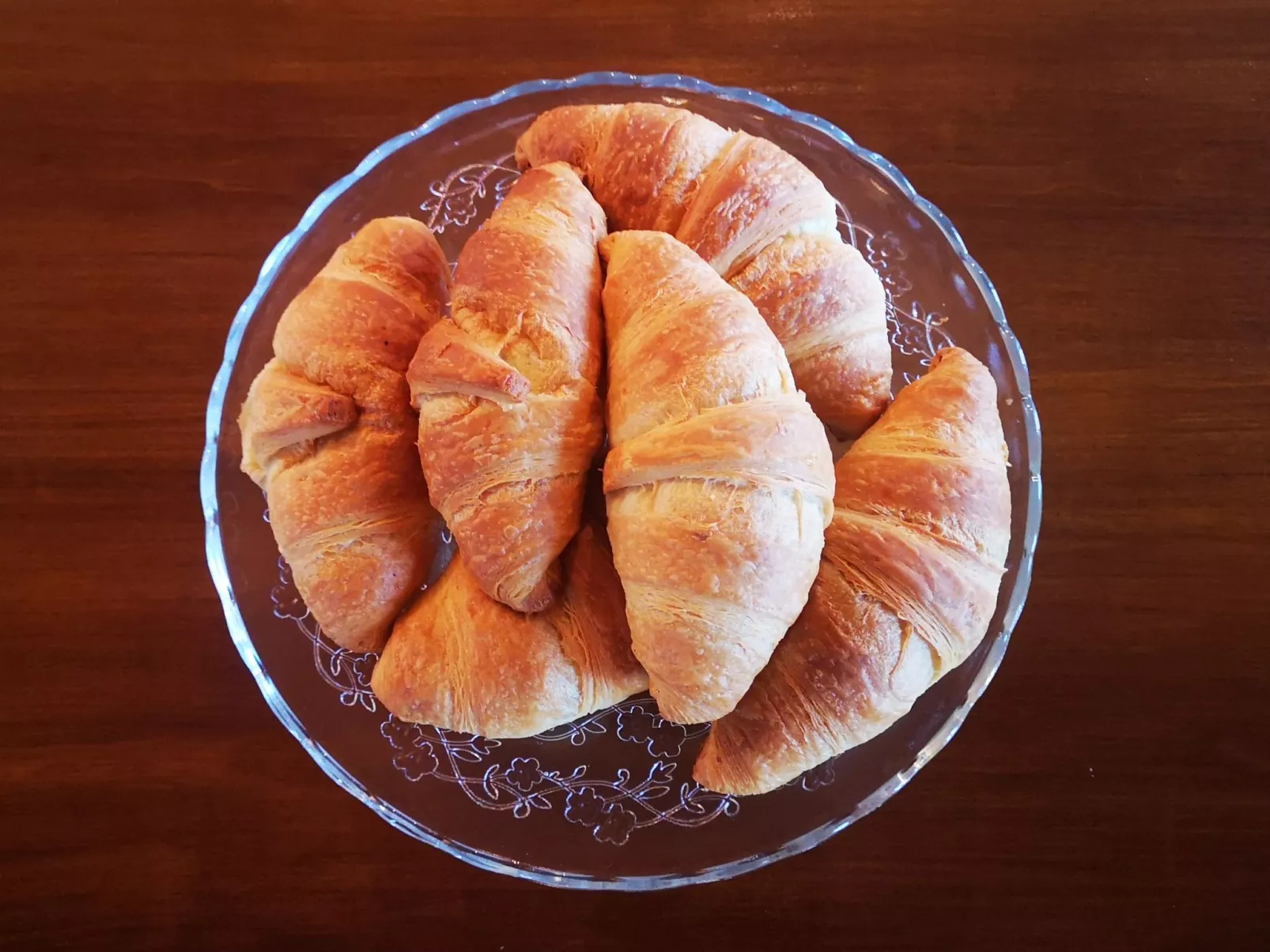 In Azzano D'asti mit Kleiner Terrasse - Image-tags.info