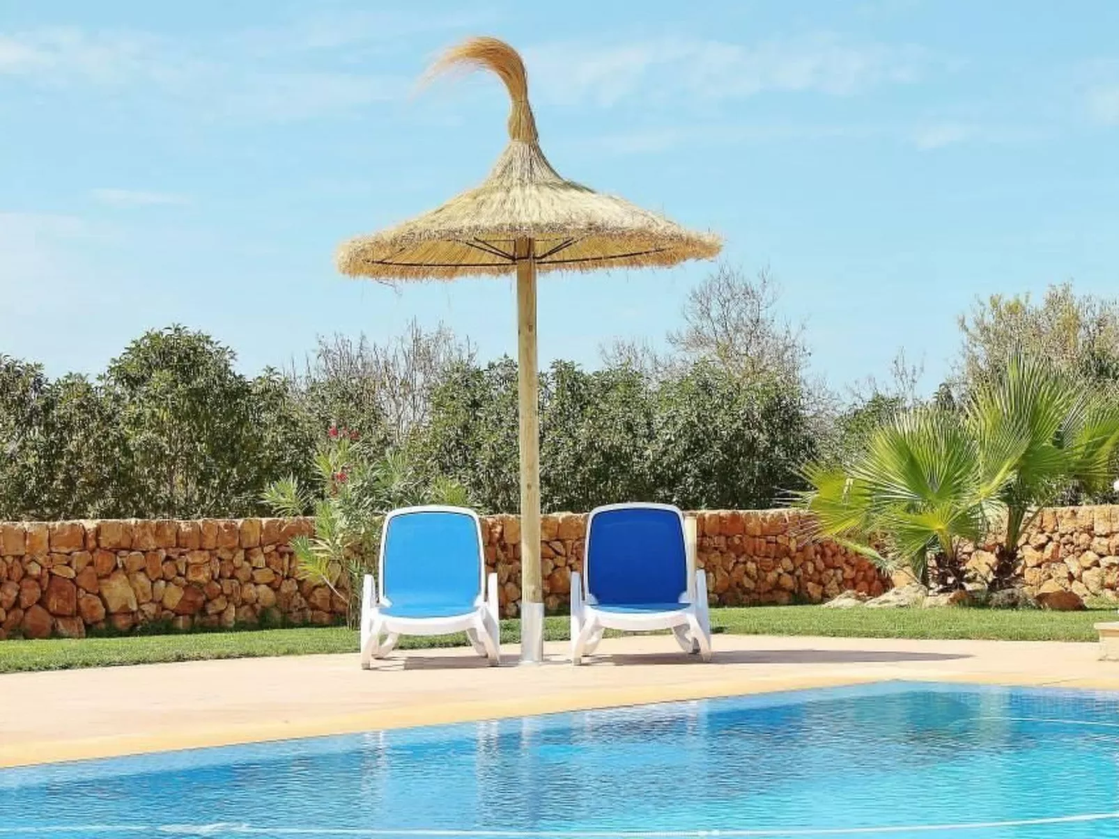 Finca 'Son Dalabau' mit Terrasse - Buiten