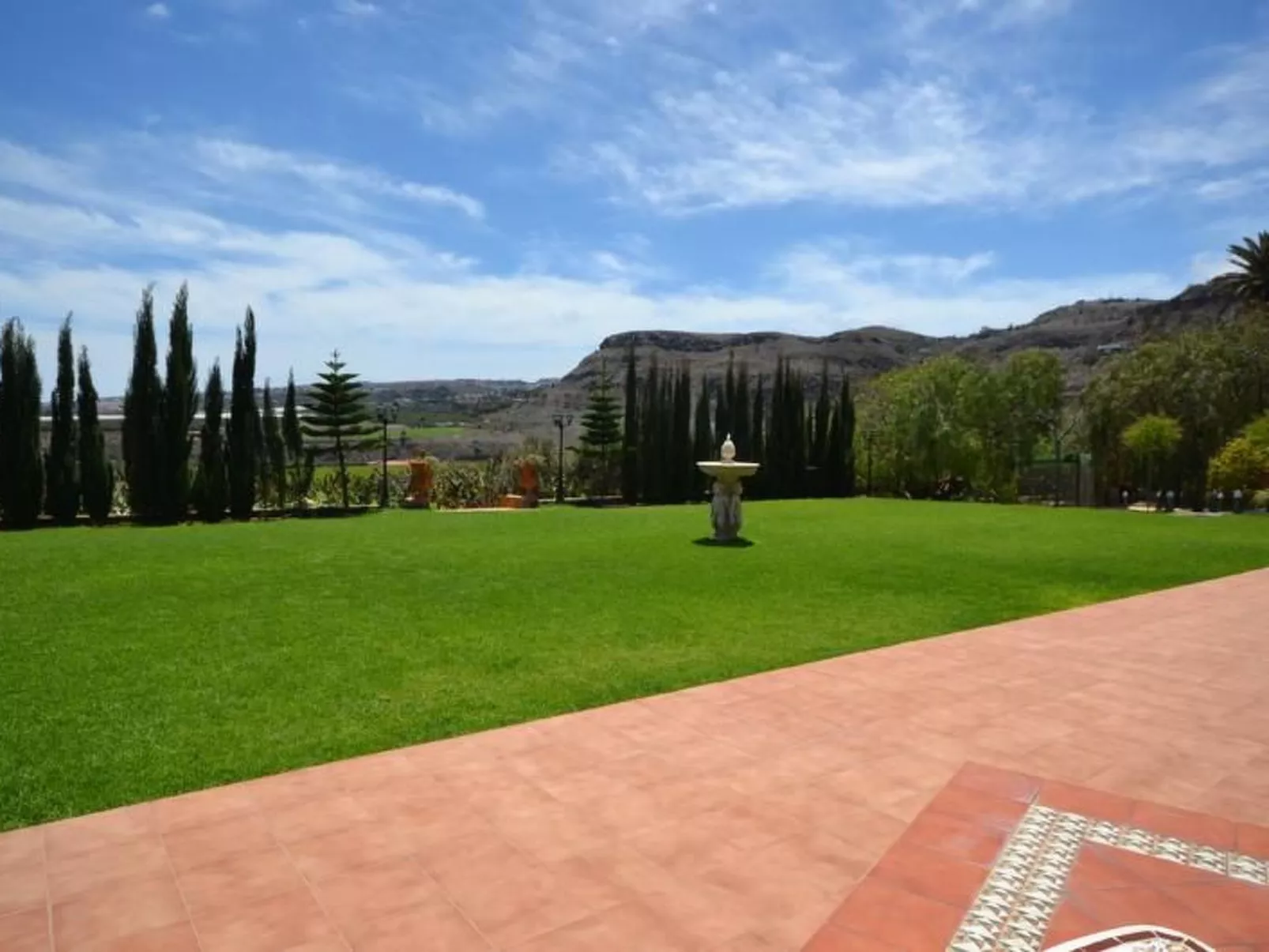 Villa mit Meerblick, für 10 Personen C03GC - Buiten