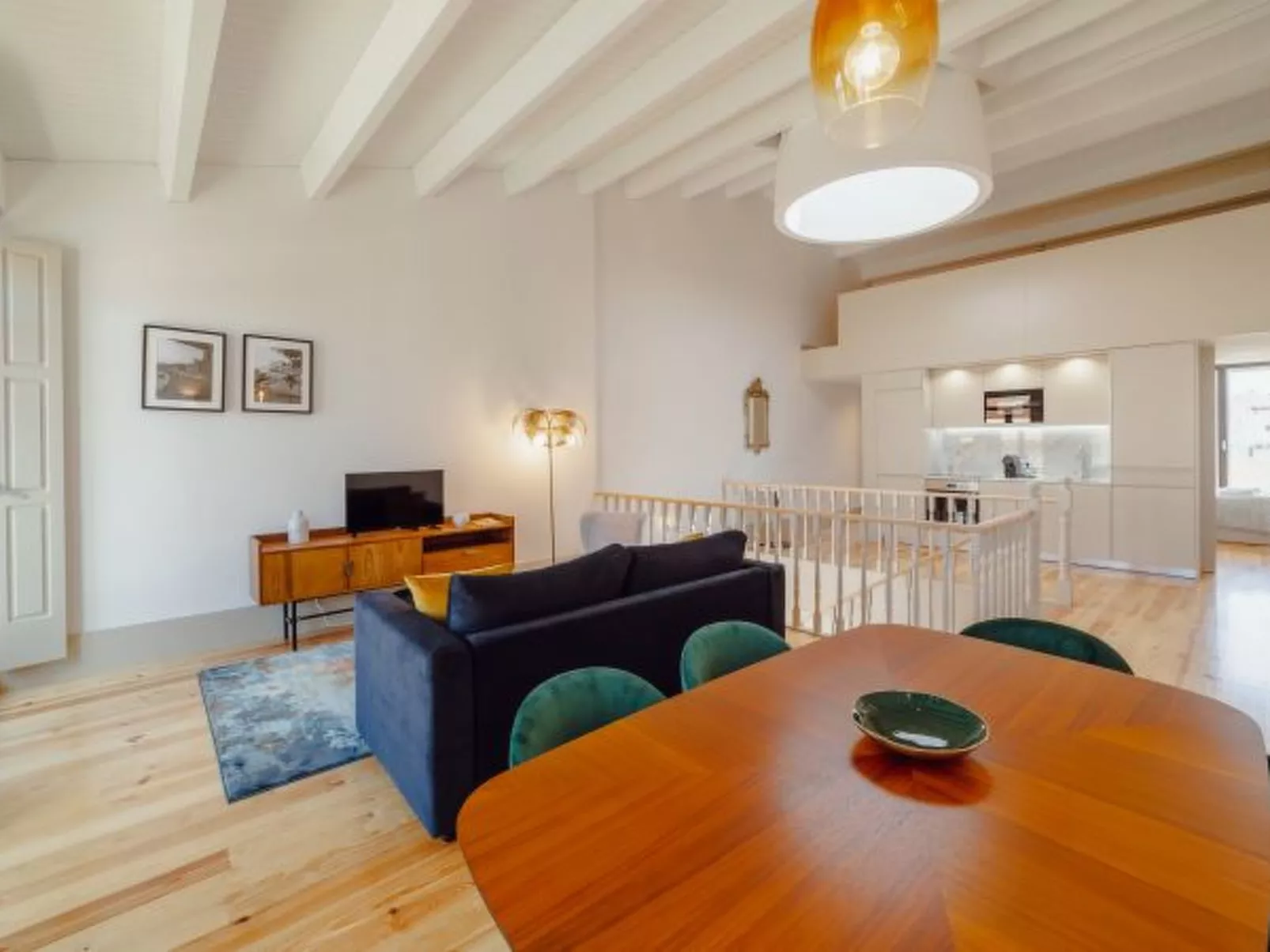 LEGACY OPORTO PREMIUM APARTMENT I by VACATIONY - Binnen