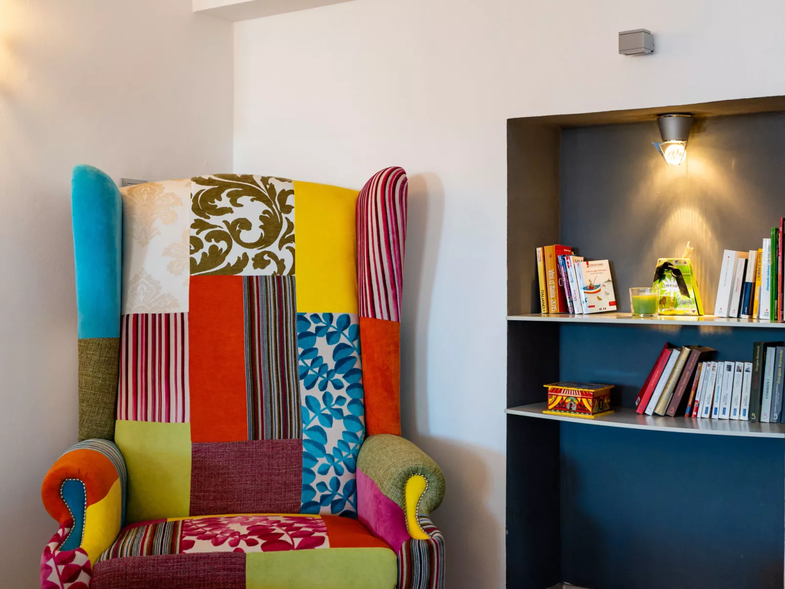 Terrazza con glicine - Binnen