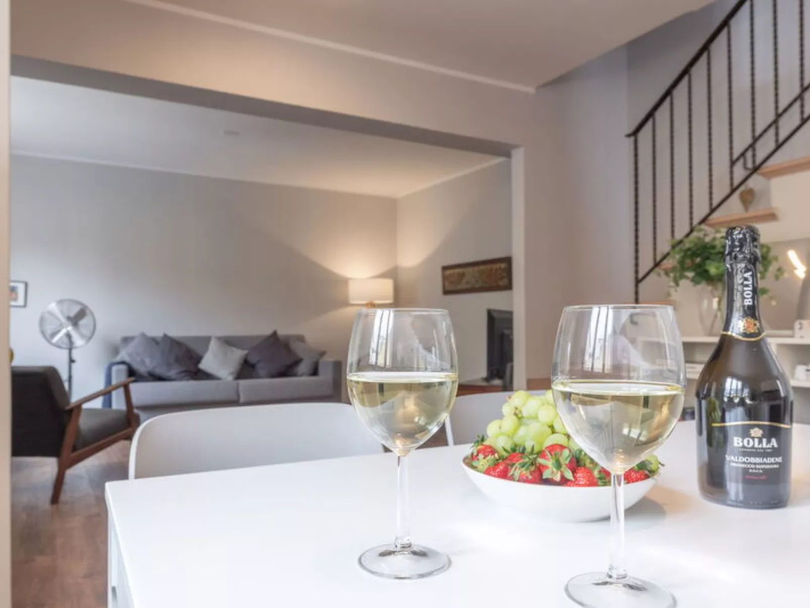 Casa Del Porto - Binnen