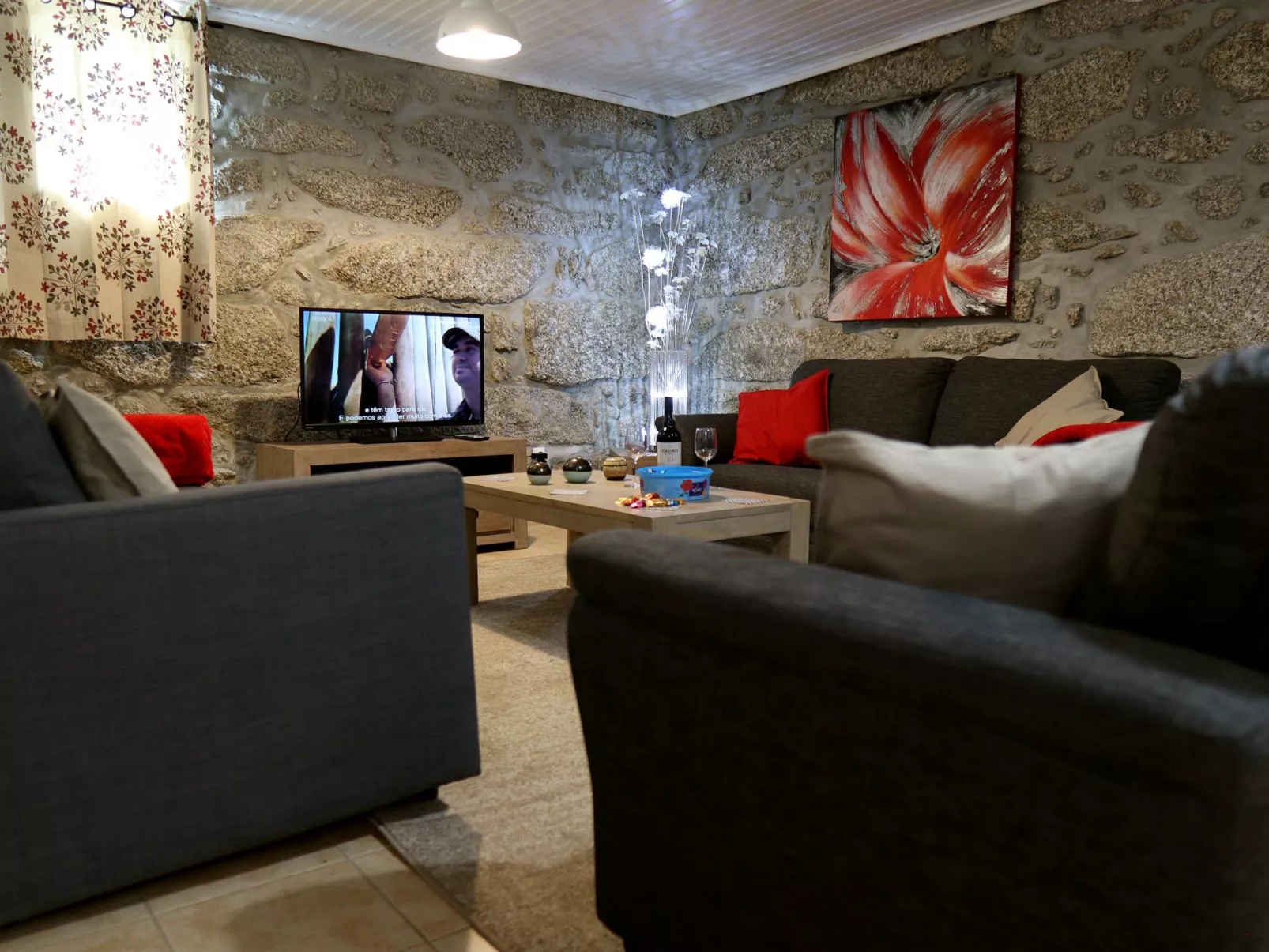 2-Zimmer-Wohnung beheizter Pool - Binnen