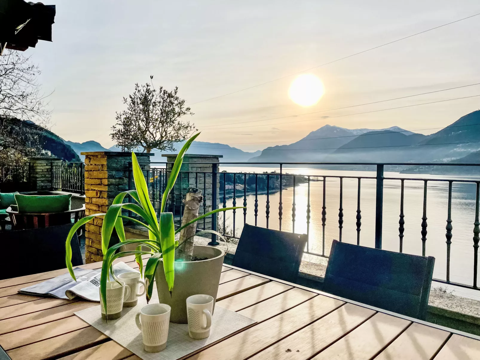 Lake View Penthouse - Buiten