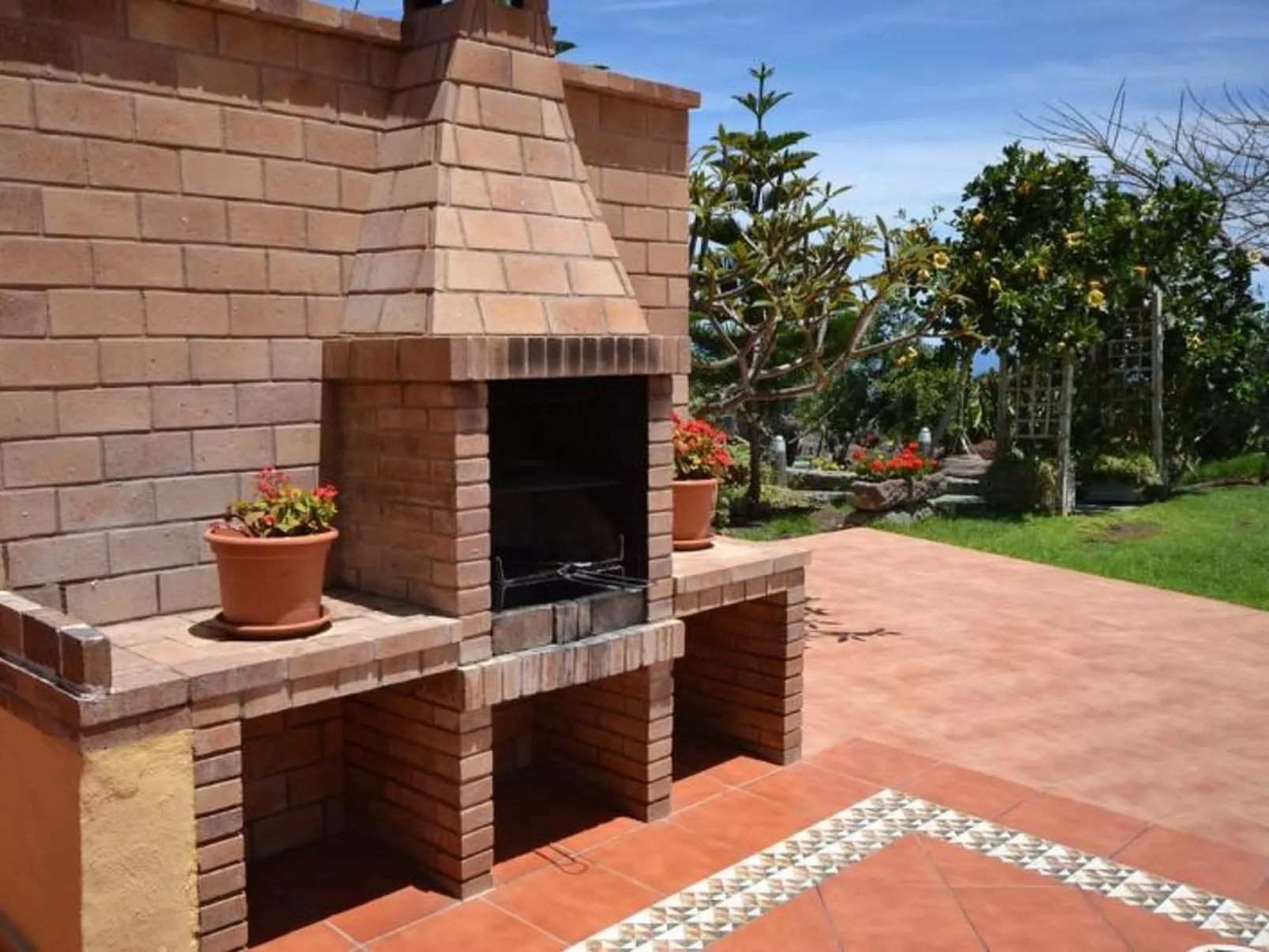 Villa mit Meerblick, für 10 Personen C03GC - Buiten