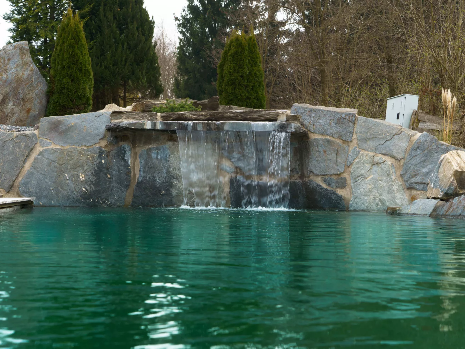 Oase im Grünen - Buiten