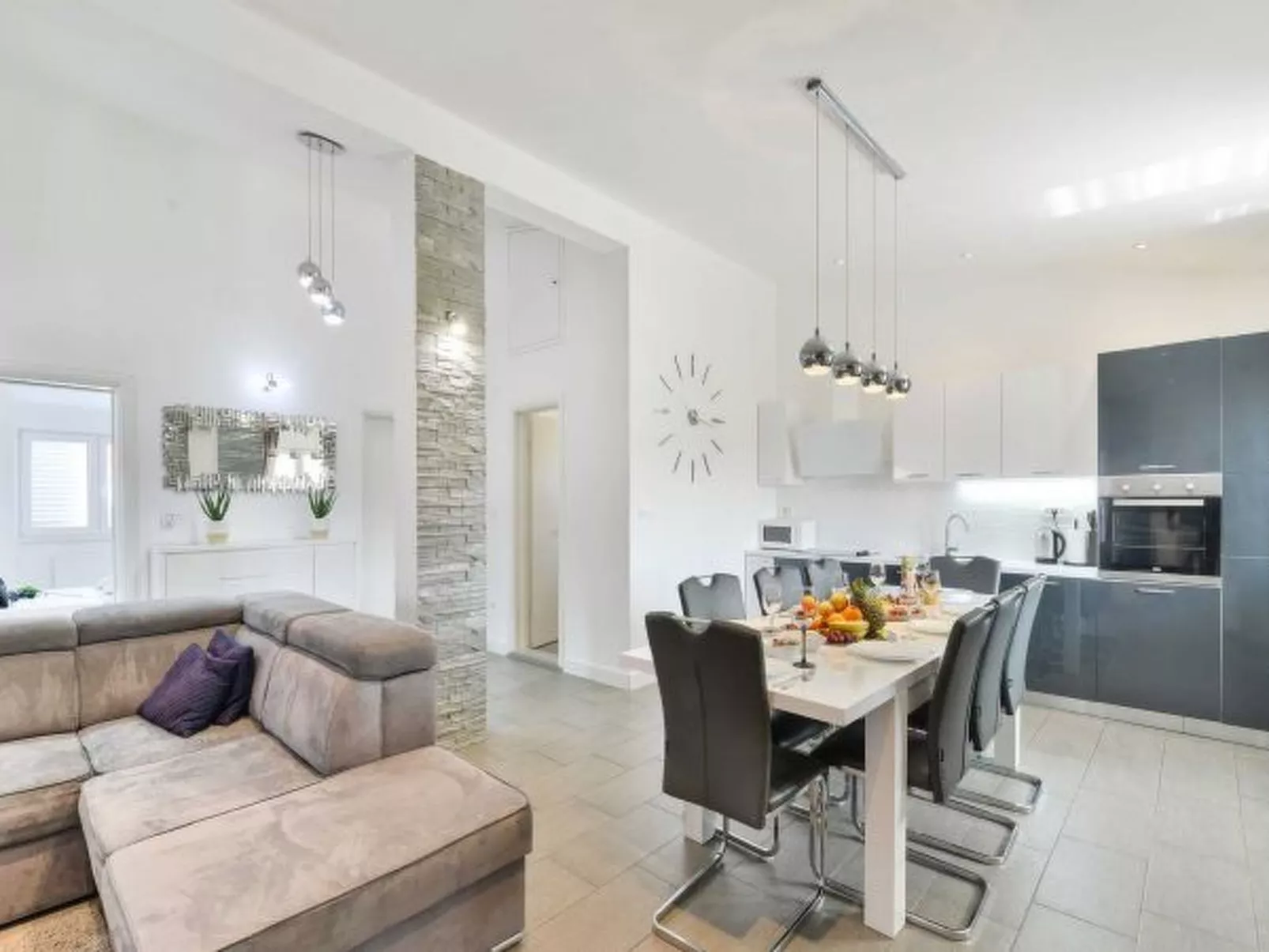 Holiday house Bianca with pool - Image-tags.info