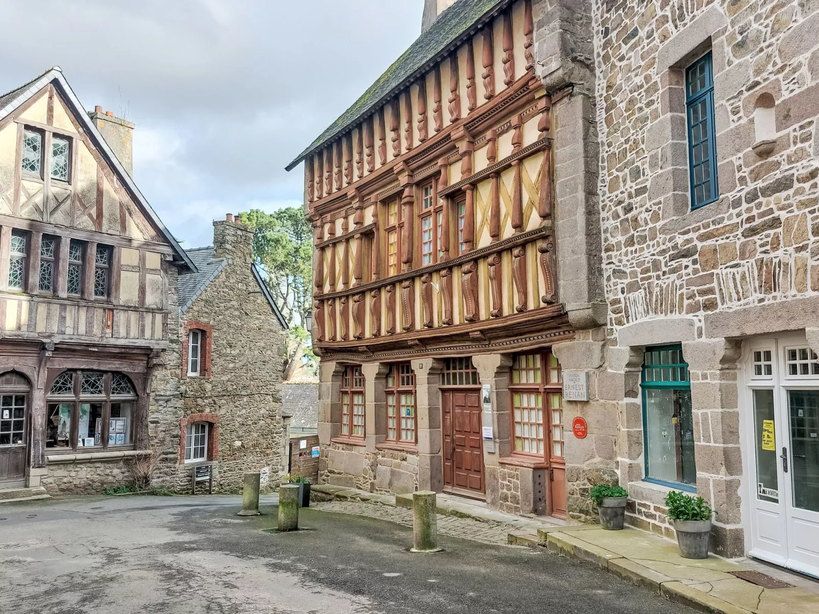 Elioluaso - Omgeving