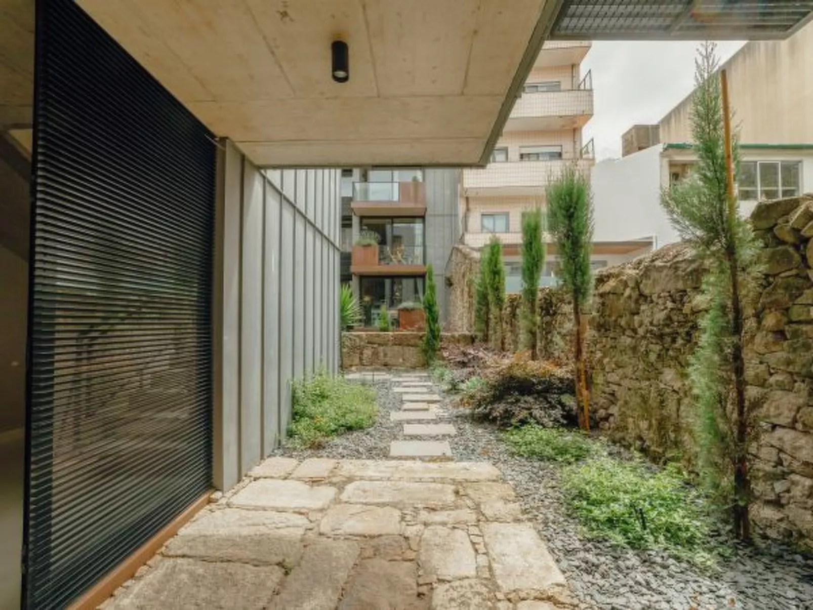 CITY CENTER PREMIUM with GARAGE by VACATIONY - Buiten