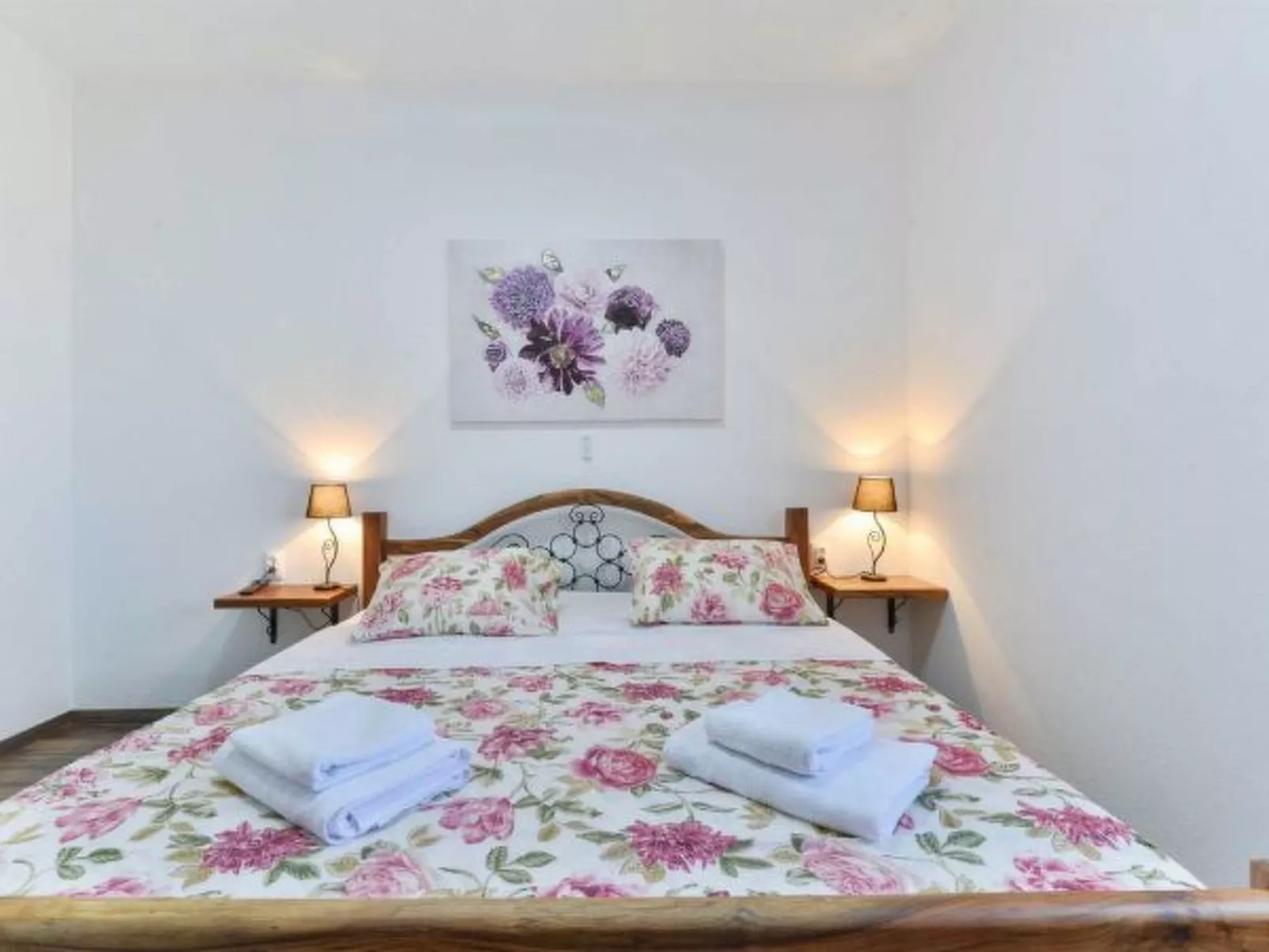 Villa Marinic with heated pool and entertainment r - Image-tags.info