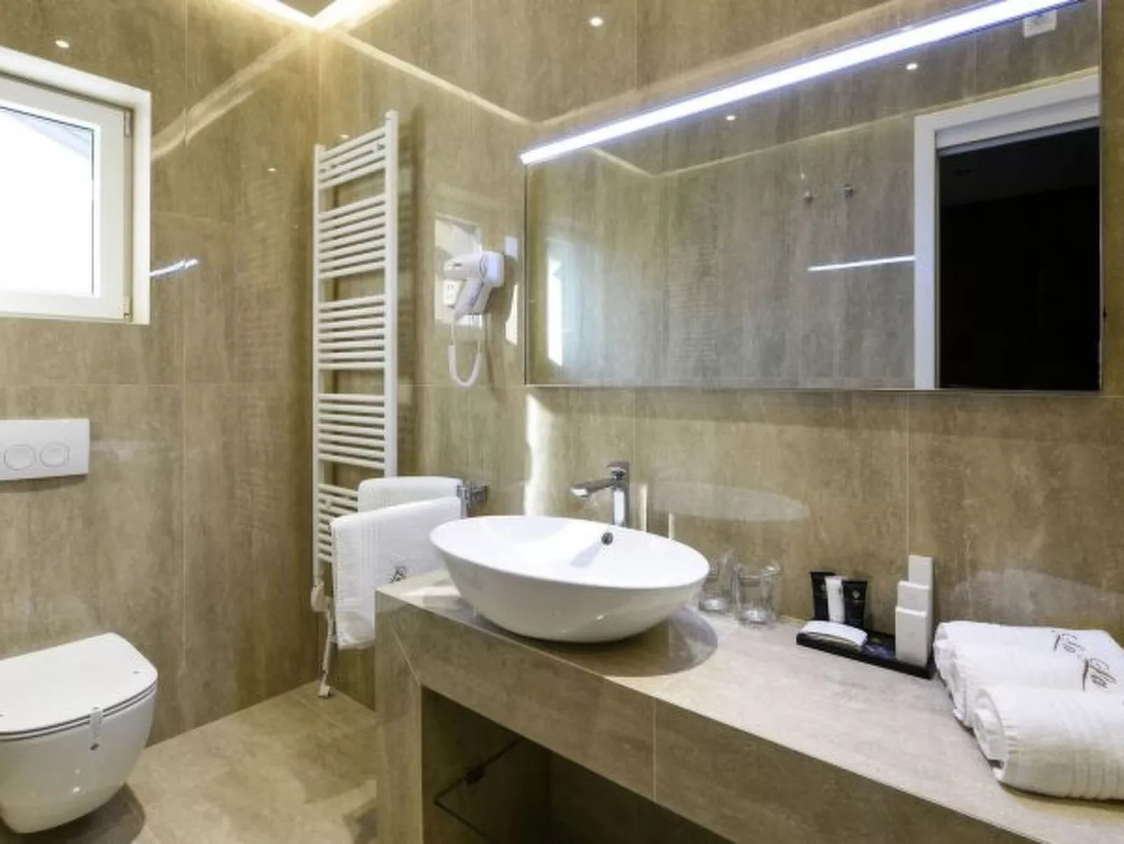 Rooftop heated pool Villa Jelena - Image-tags.info