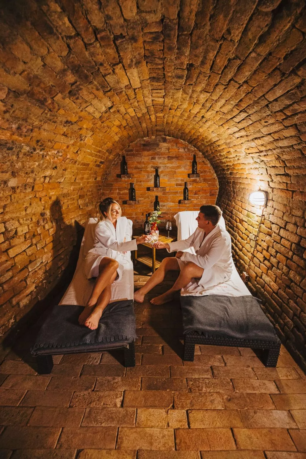 Weinfass-Suite für 2 in Grub an der March - Binnen