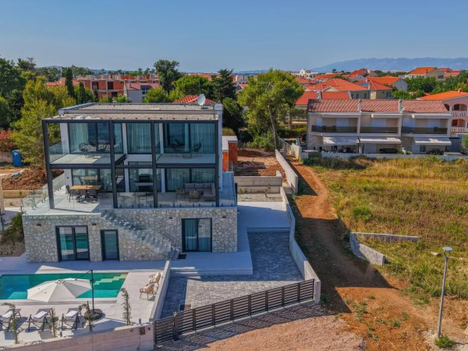 Seafront Villa Serena with pool and seaview - Image-tags.info