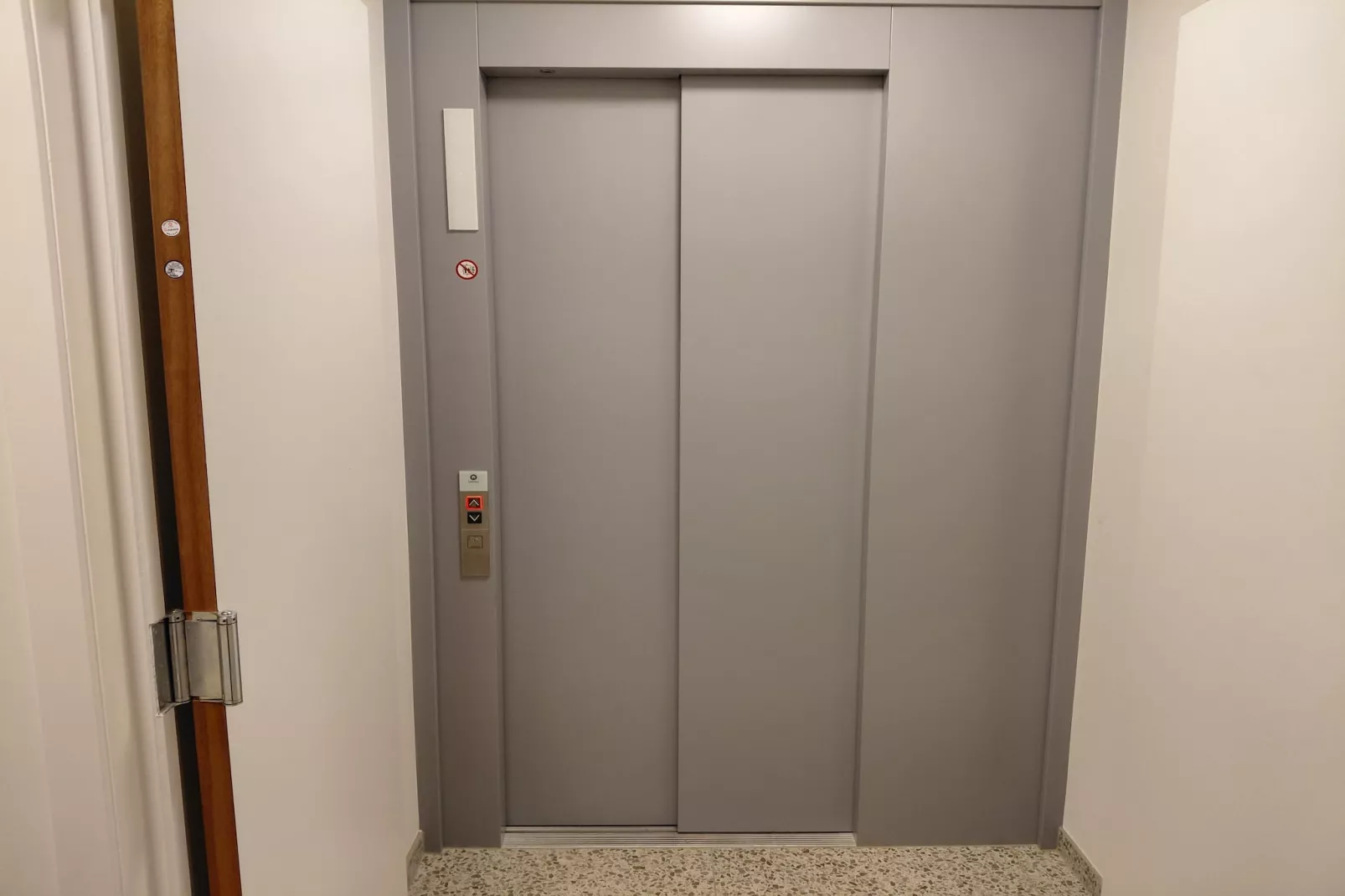 Mariella 21 207 - Hal-ontvangst