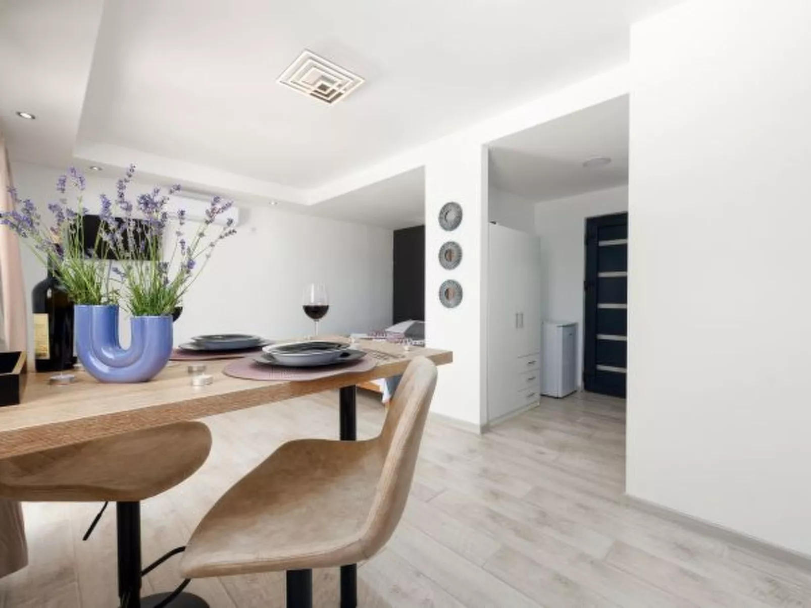 Unique Villa V with pool - Image-tags.info