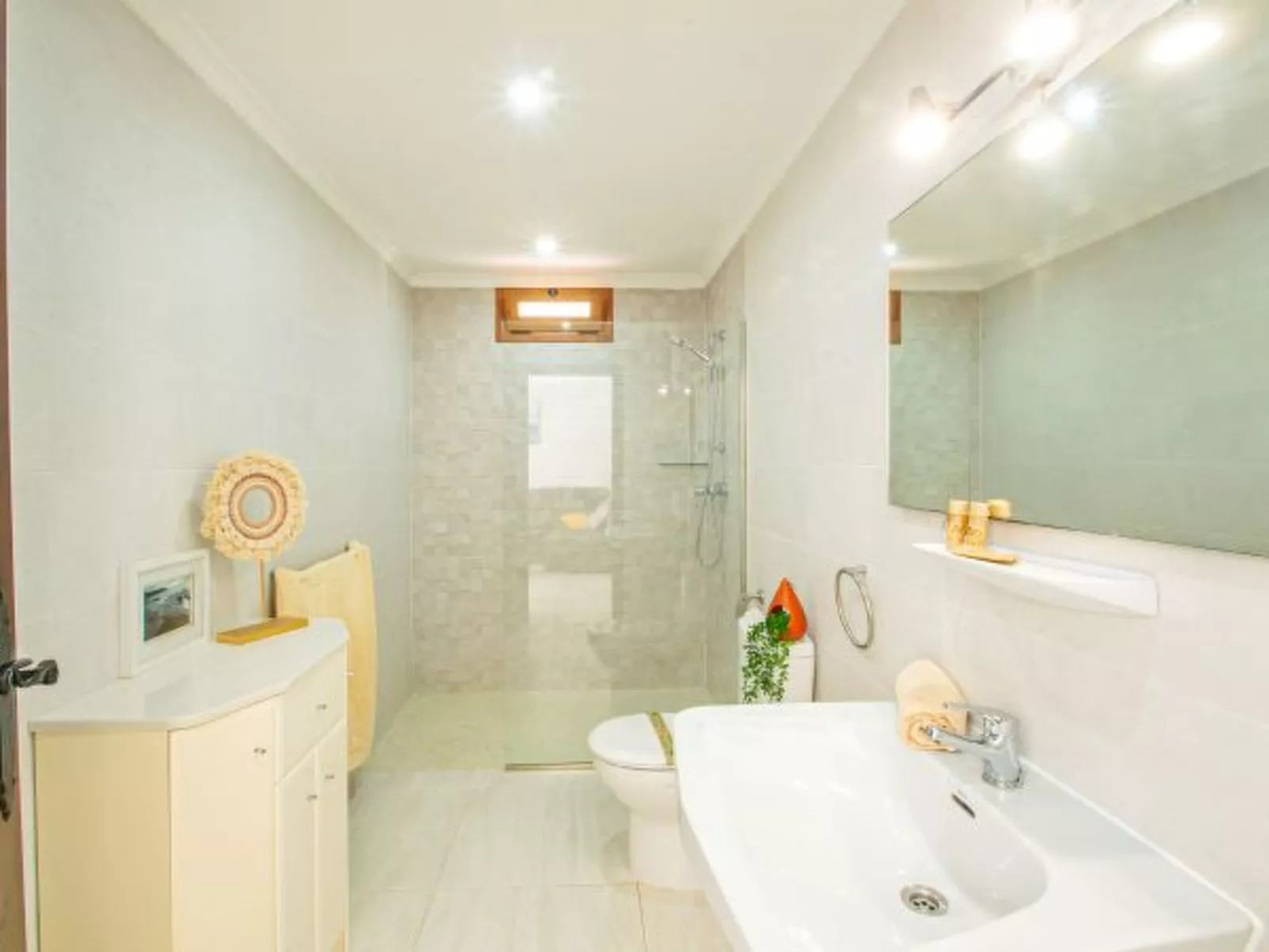 Villa Catrina - Plusholidays - Image-tags.info