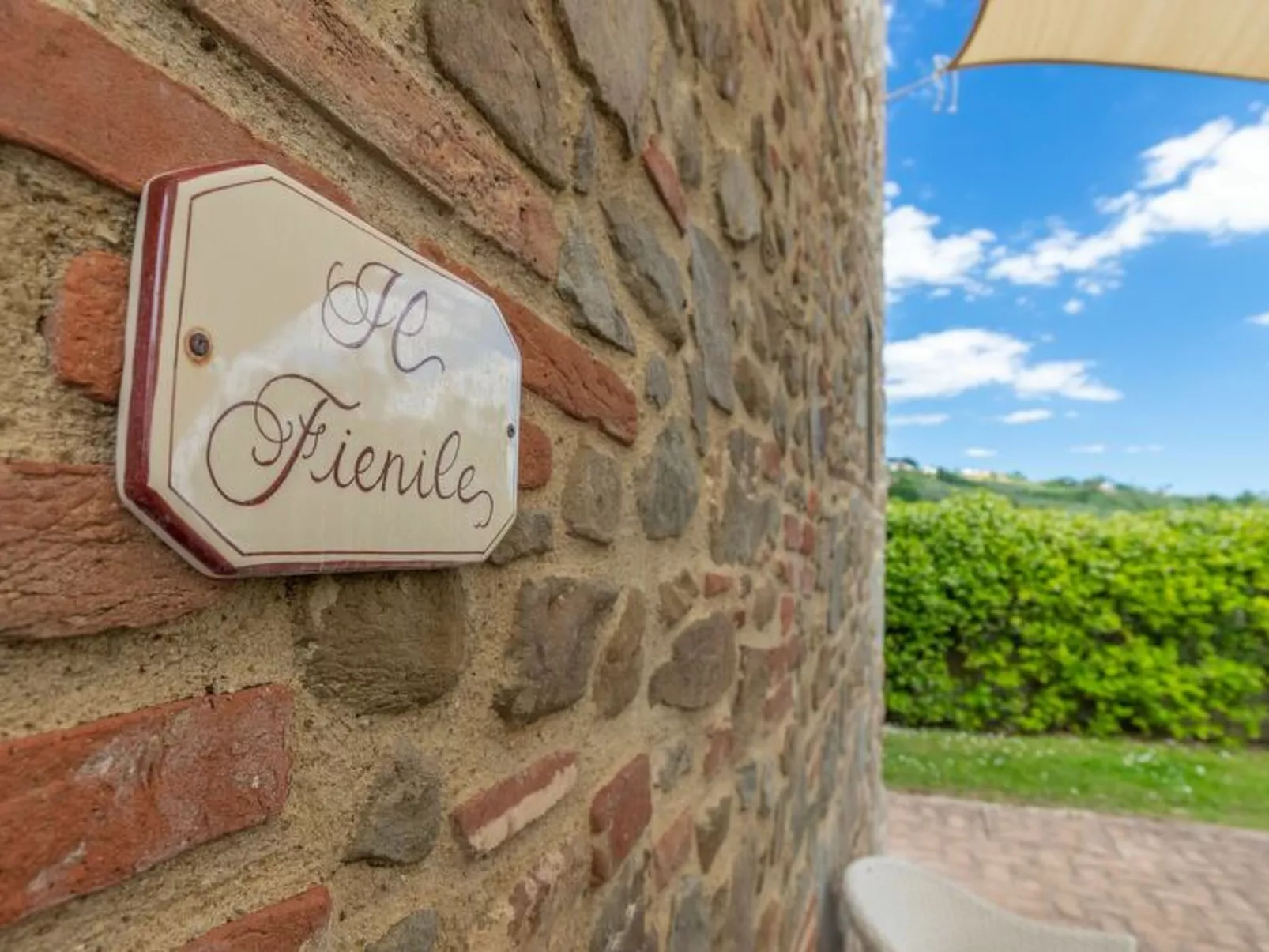 Il Fienile Holiday Home - Buiten