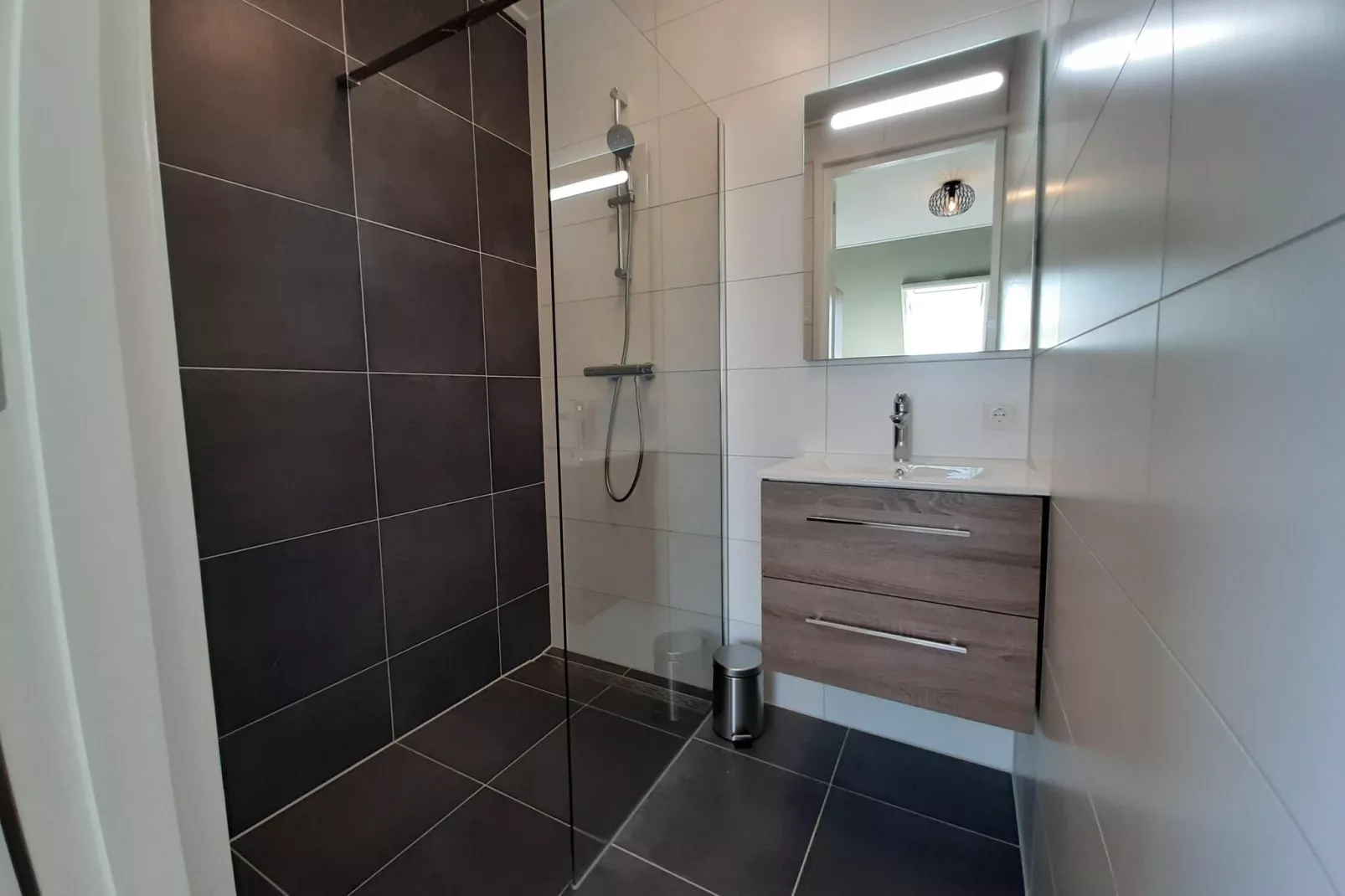Villa 5 en 6 combinatie van 2-10perswoningen-Badkamer