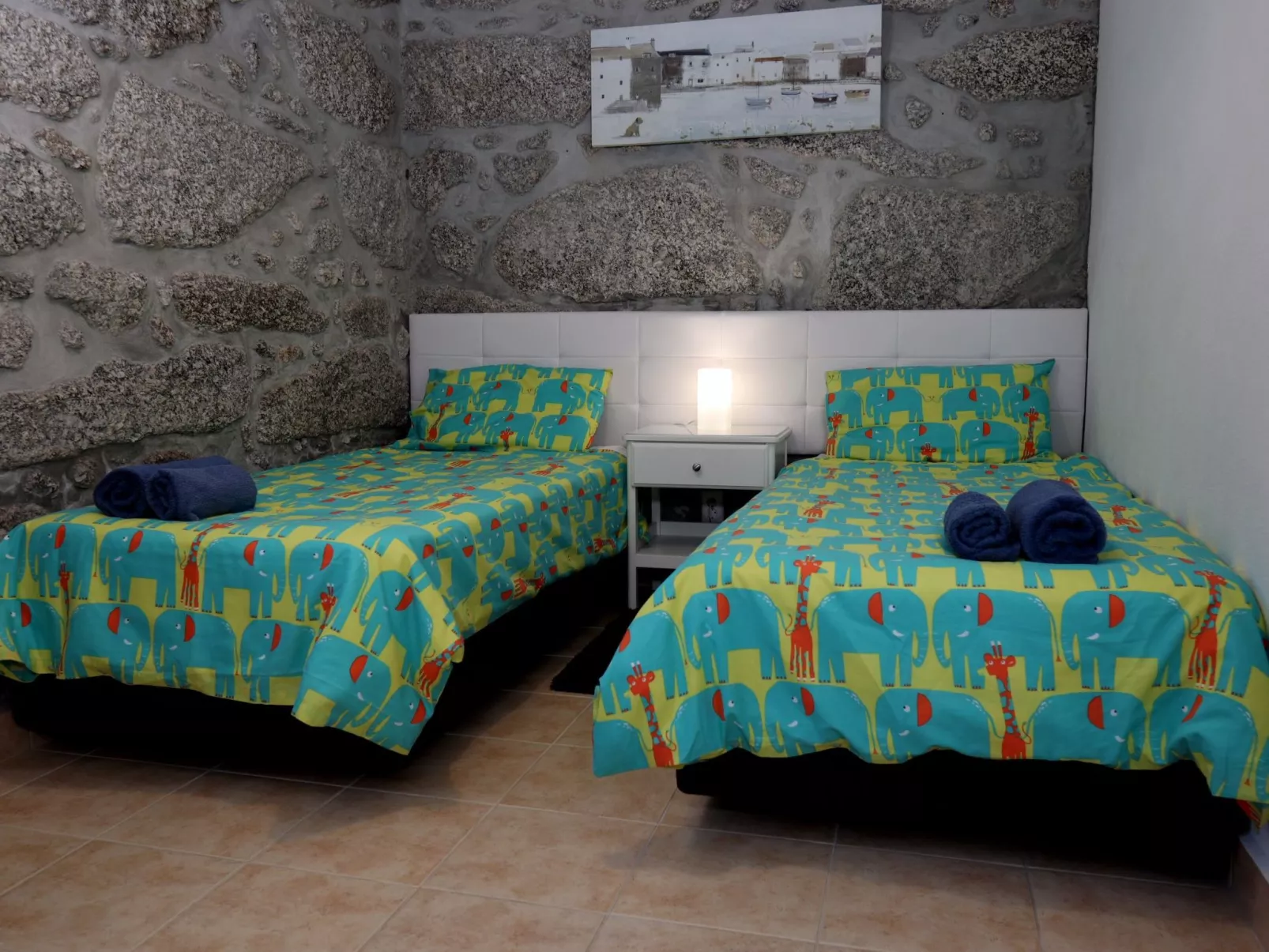 2-Zimmer-Wohnung beheizter Pool - Binnen