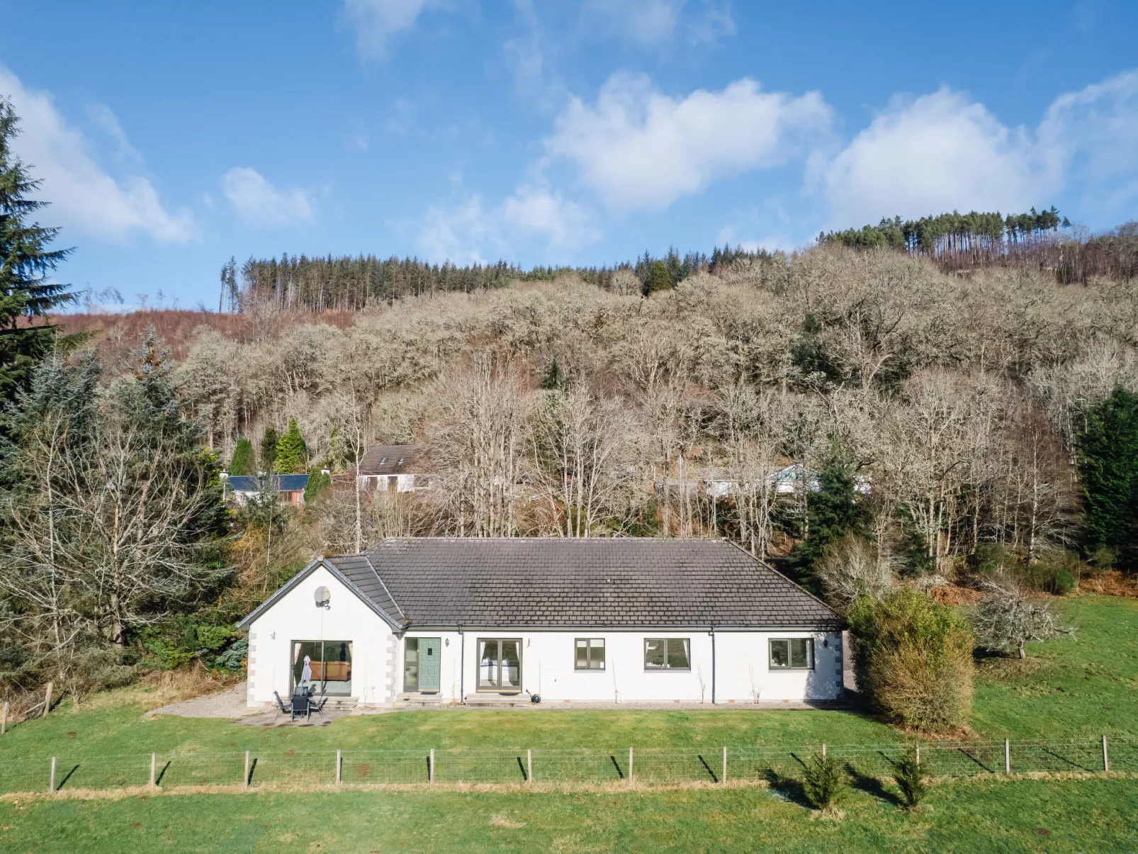 Kirkfield House - Buiten