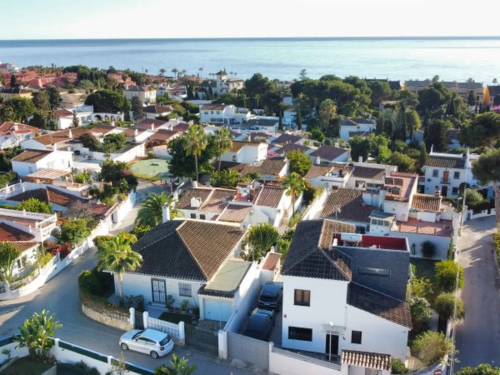 Modern Villa close to Costabella beach - Image-tags.info