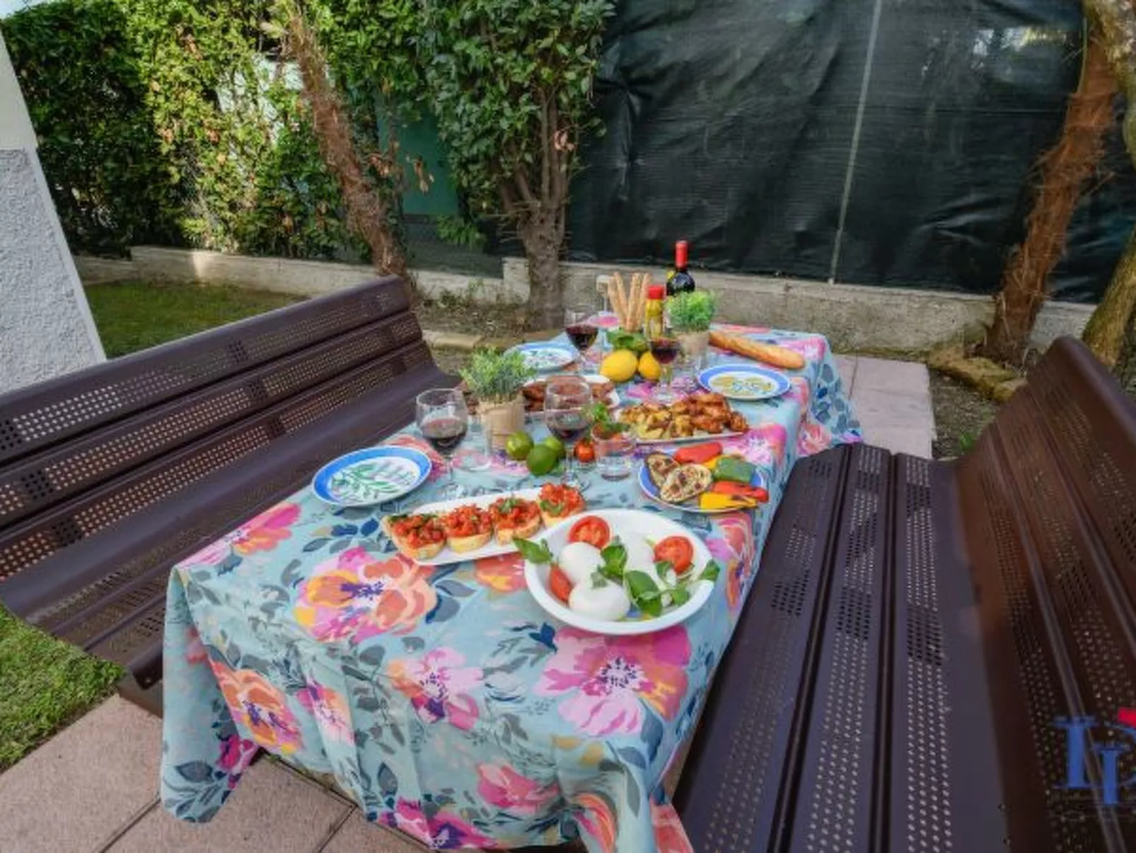 Desenzanoloft Villa Palm Garda Beach - Image-tags.info