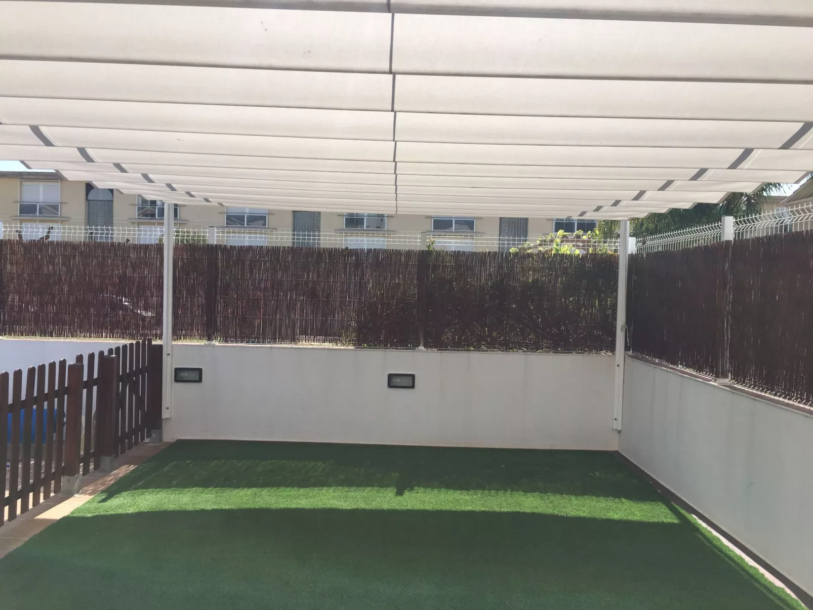 "Fantastica casa" mit Terrasse - Image-tags.info