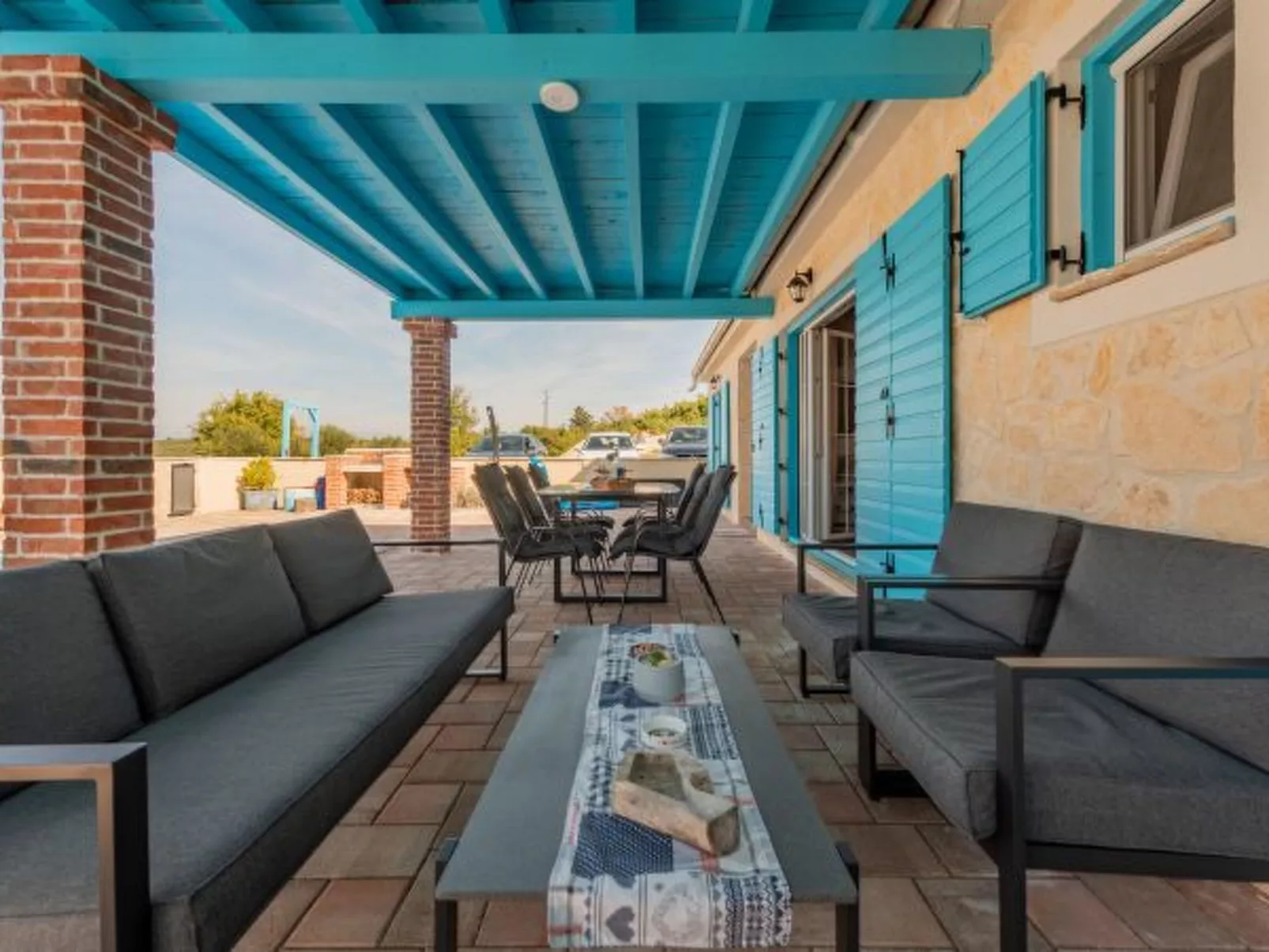 Villa Jurenda with heated pool - Image-tags.info