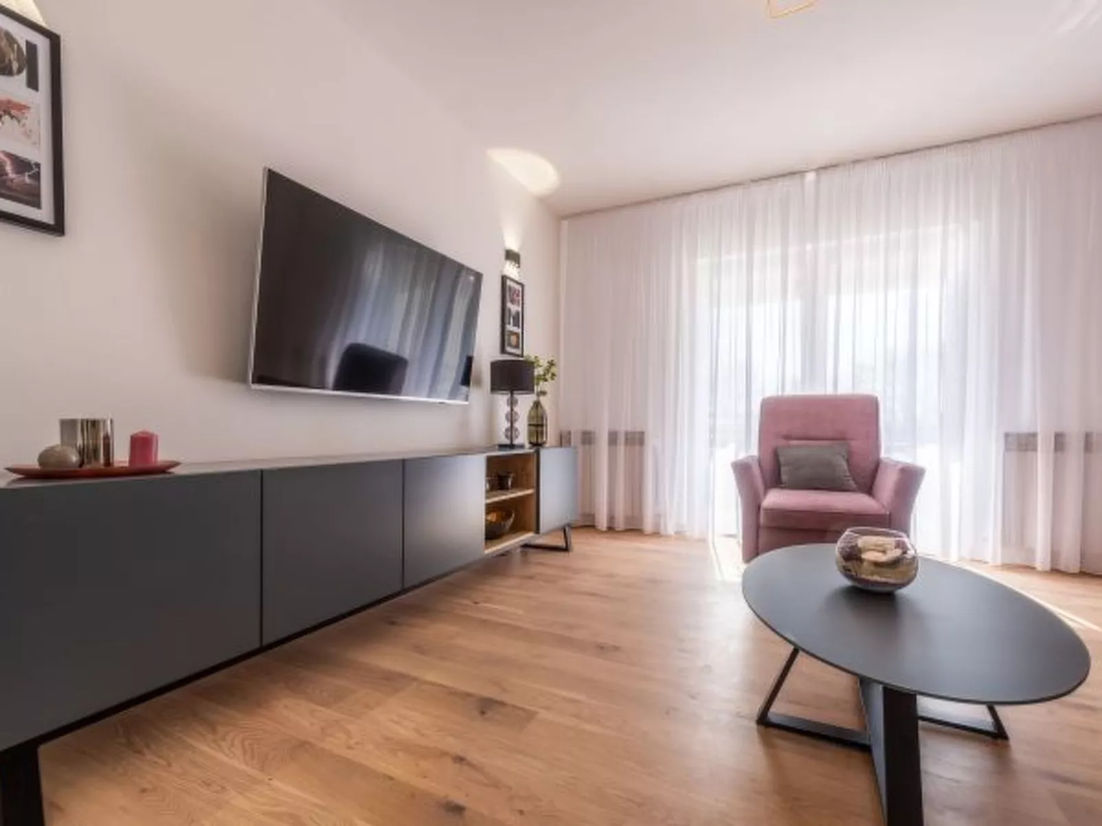 Villa Niko with heated pool - Image-tags.info