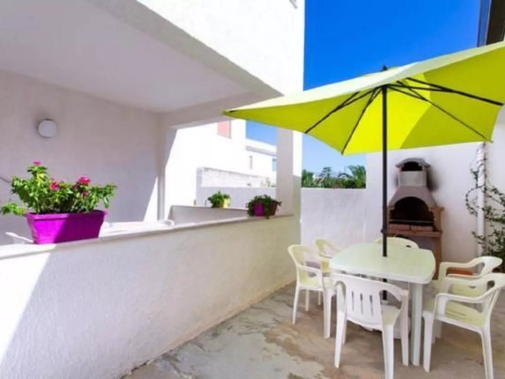 Große Wohnung in Balestrate mit Grill und Garten - Buiten