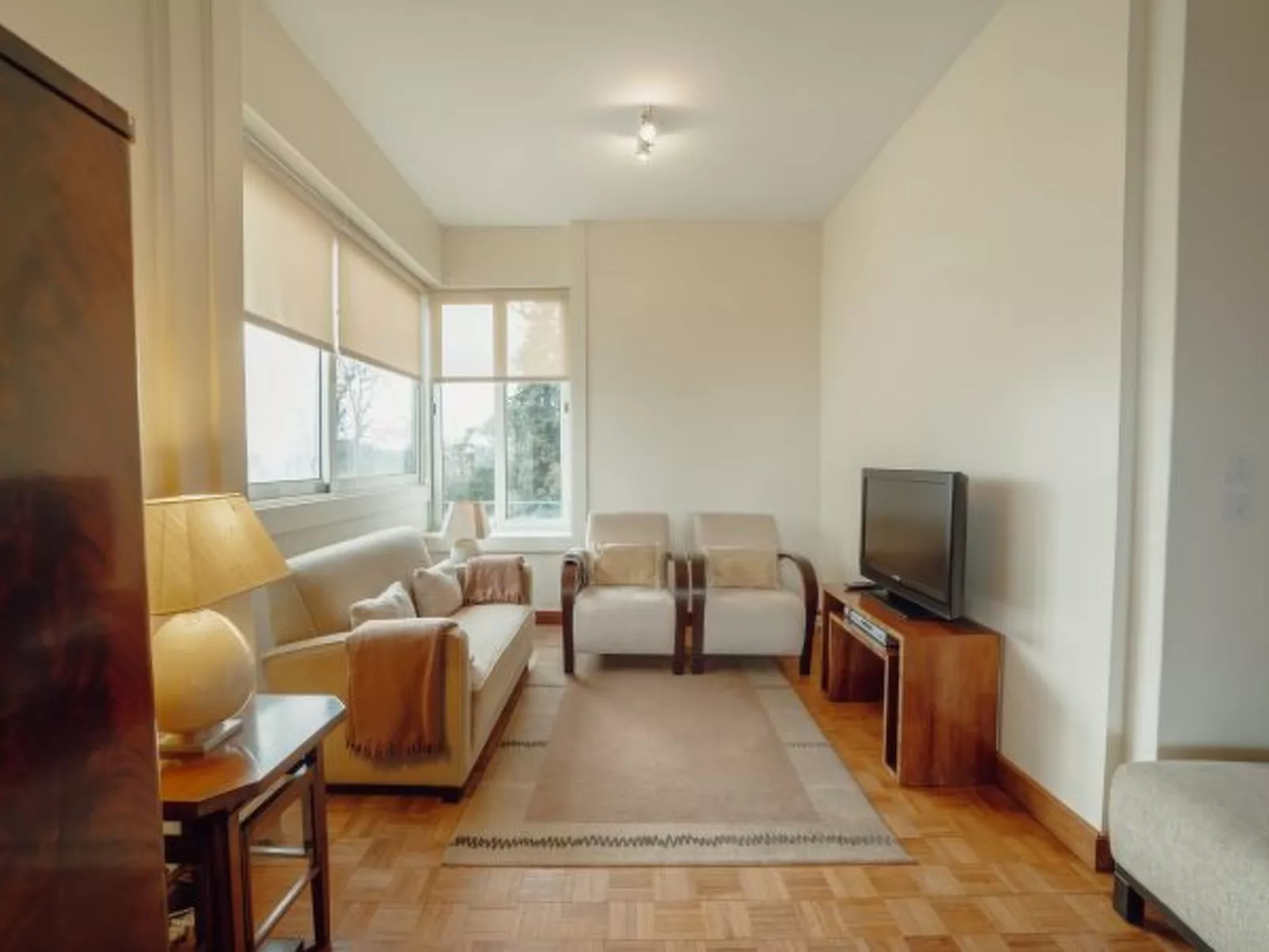 GRAND BOTANIC GARDEN APARTMENT by VACATIONY - Binnen