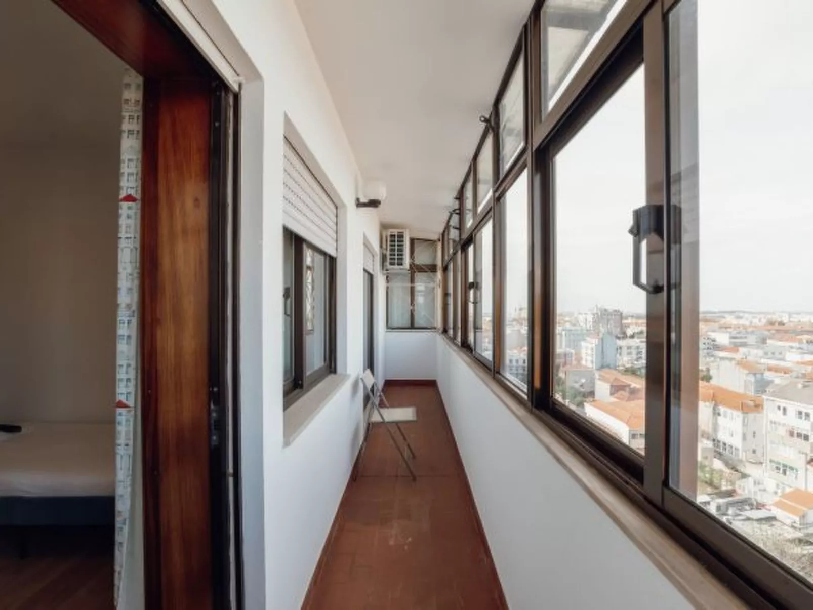 CITY CENTER GRAND SEA VIEW TERRACE by VACATIONY - Binnen