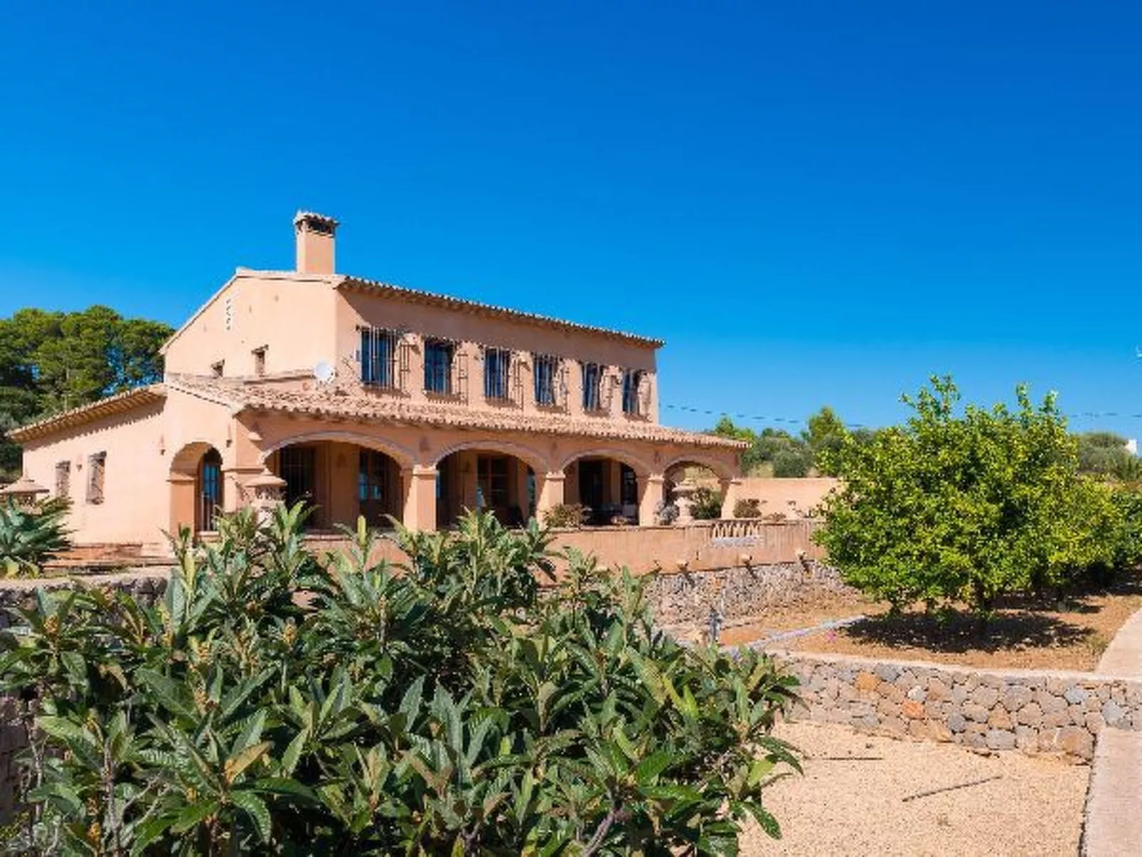 Villa Paraiso - PlusHolidays - Image-tags.info