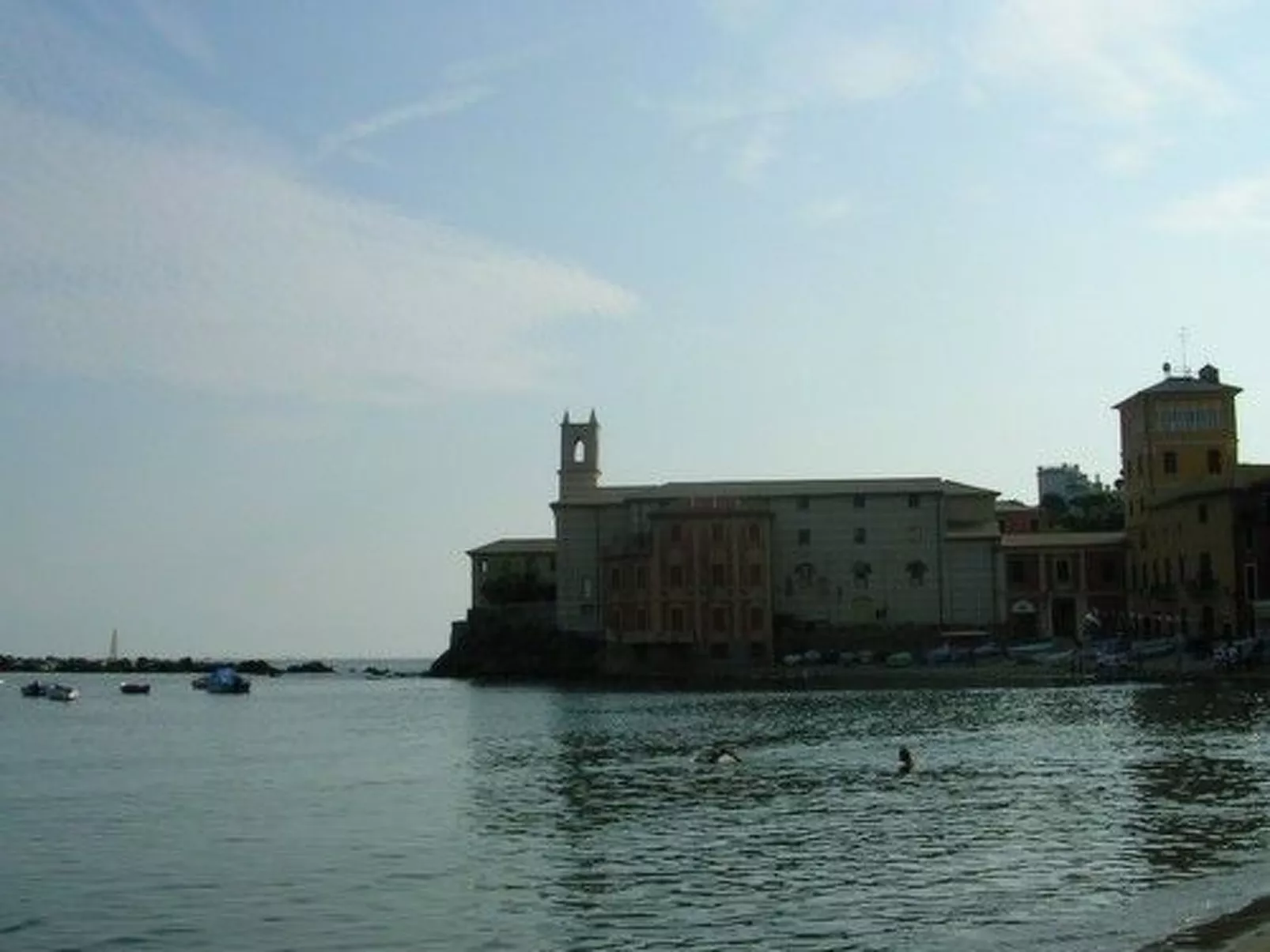 Ferienzimmer 'Mansarda Lina' mit Terrasse - Buiten